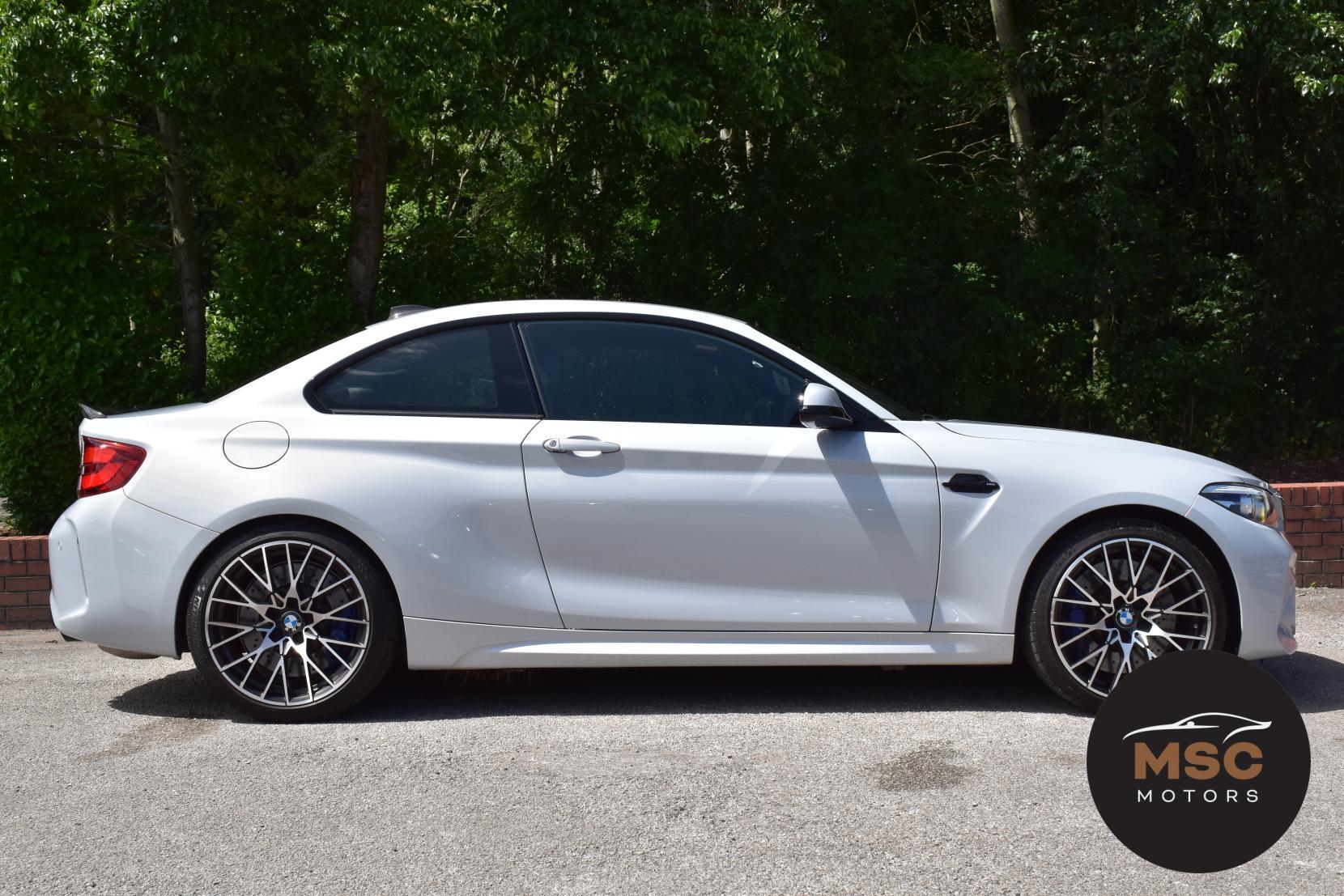 BMW M2 view 22
