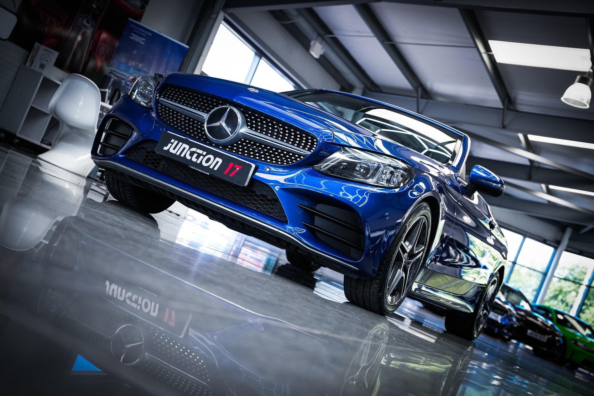 Mercedes-Benz C-Class view 33