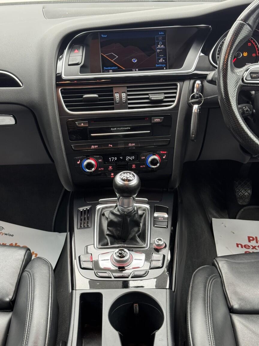 Audi A4 view 32
