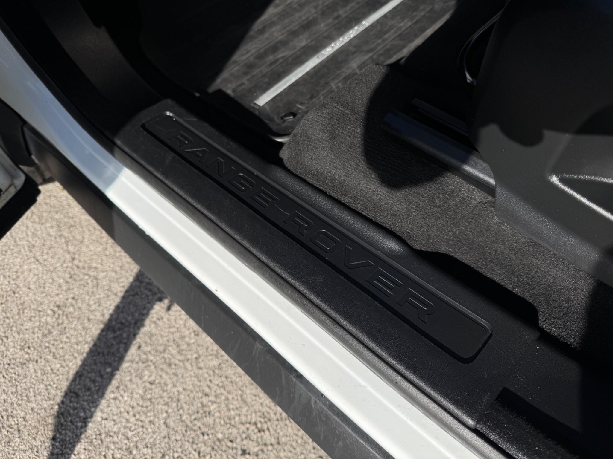 Land Rover Range Rover Evoque view 53
