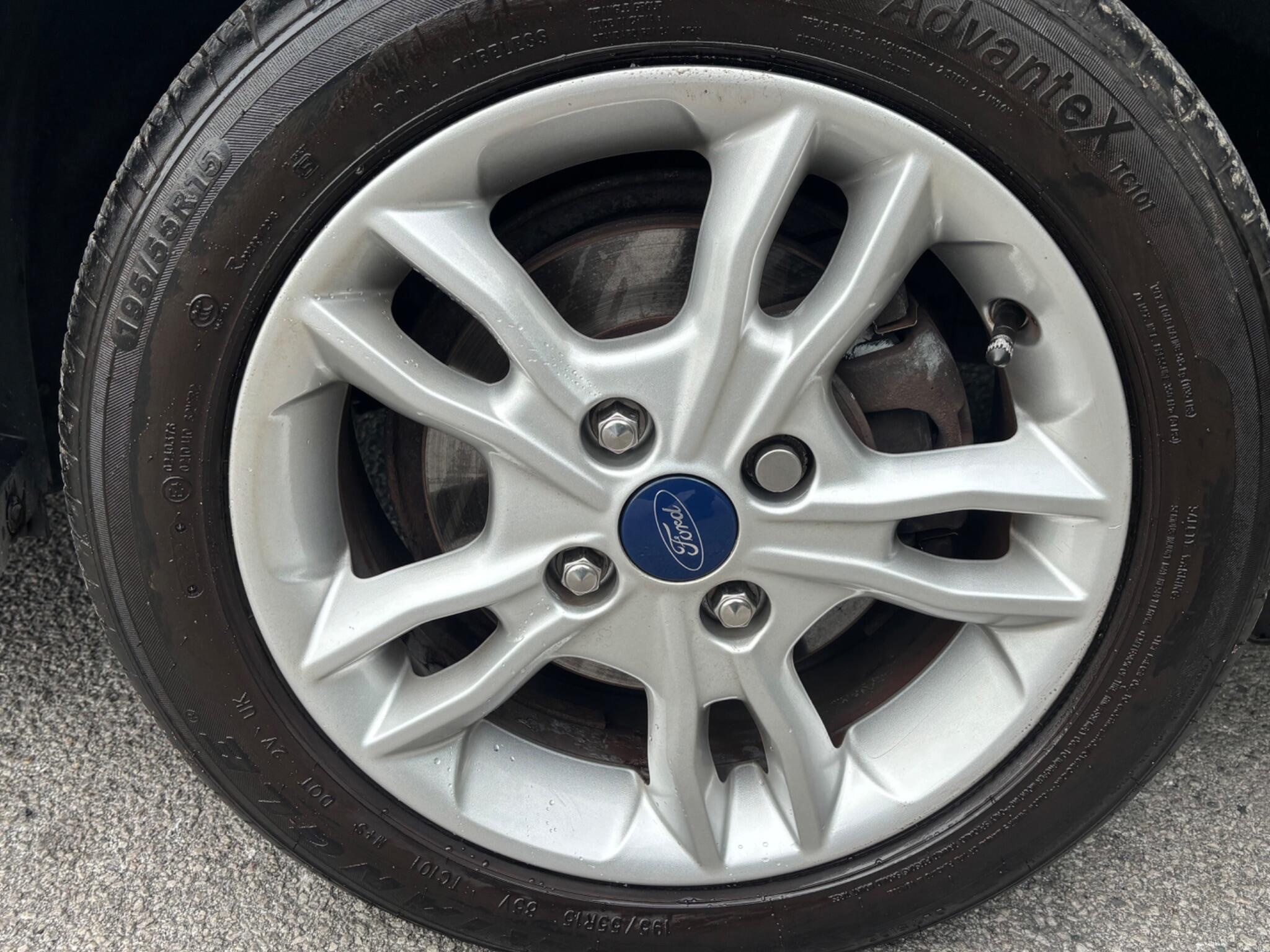 Ford Fiesta view 19