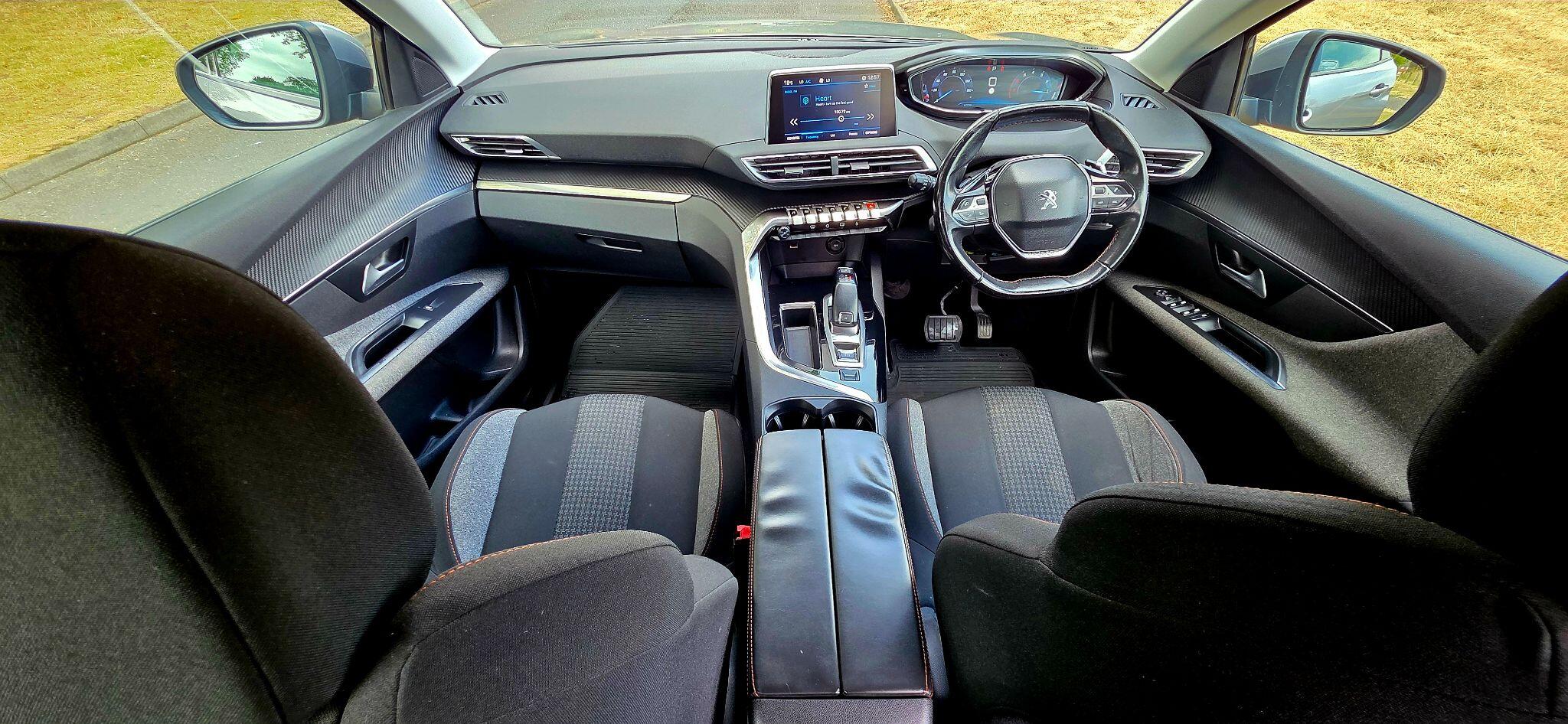 Peugeot 3008 view 19