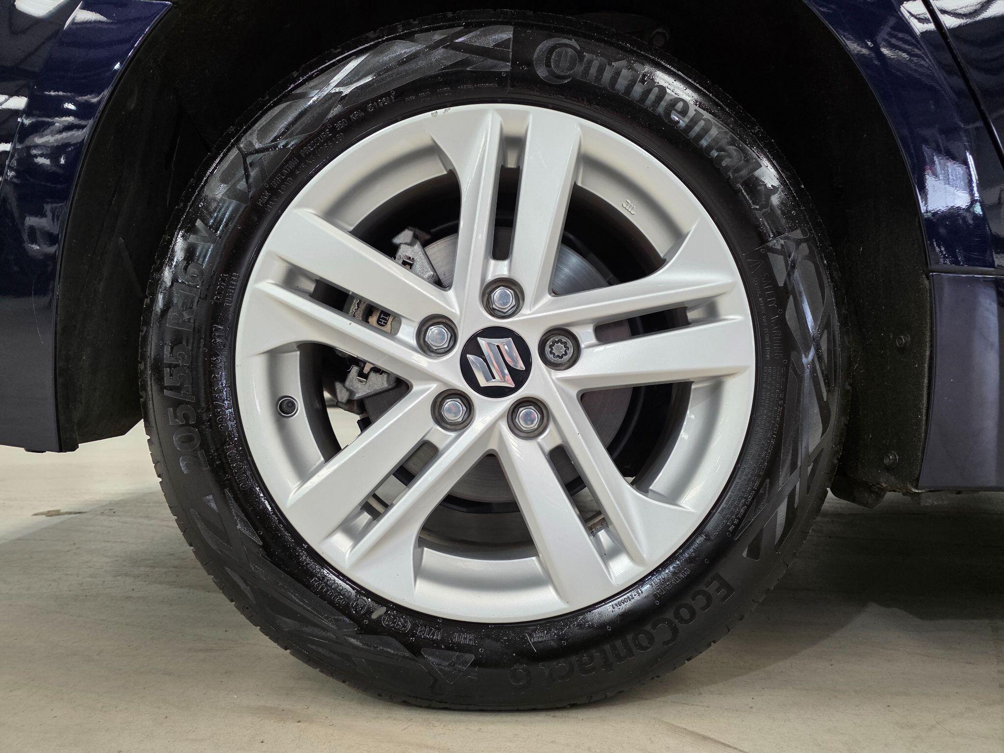 Suzuki Swace view 27
