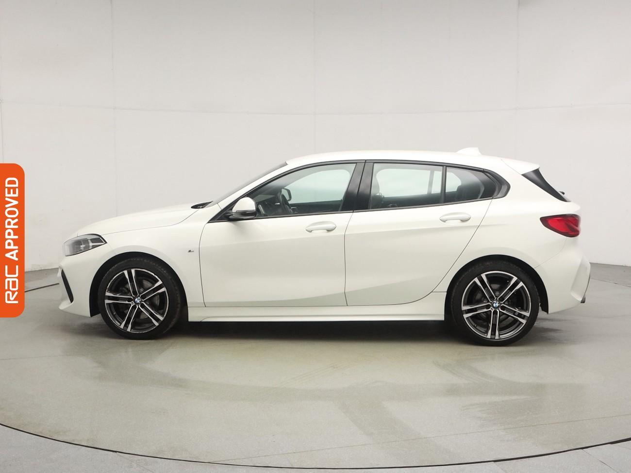 BMW 1 Series view 28