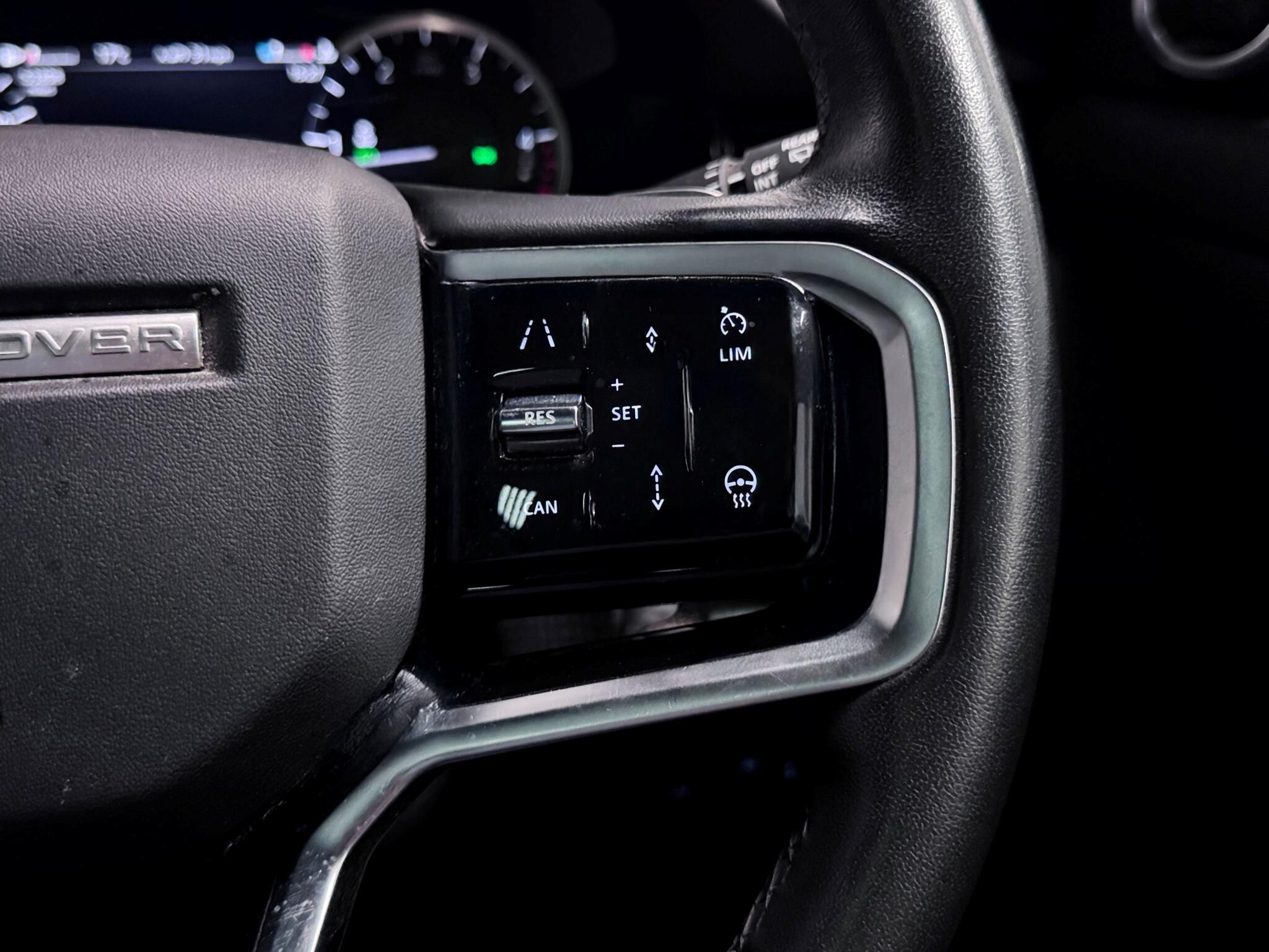 Land Rover Range Rover Evoque view 31