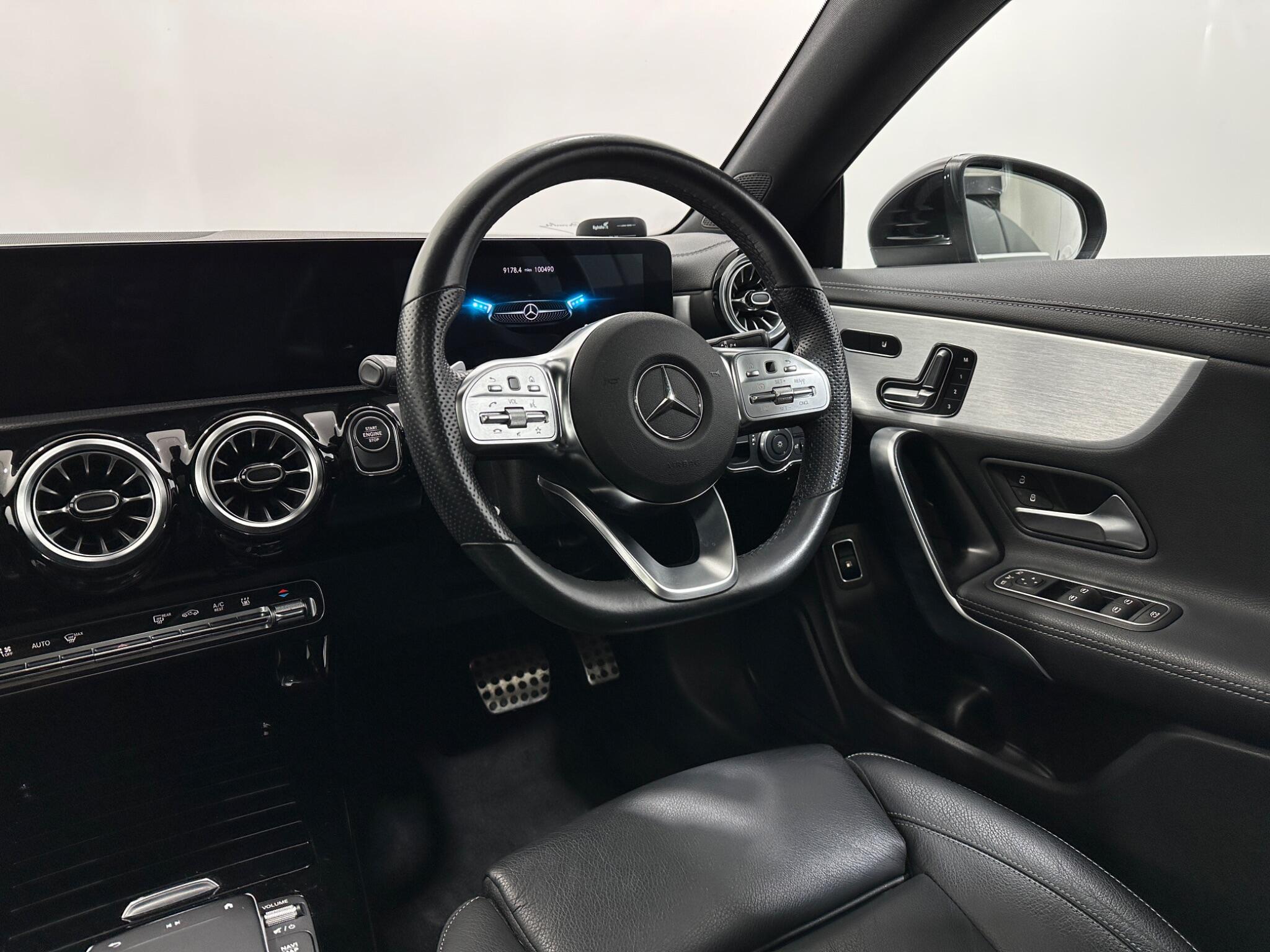 Mercedes-Benz Cla view 12