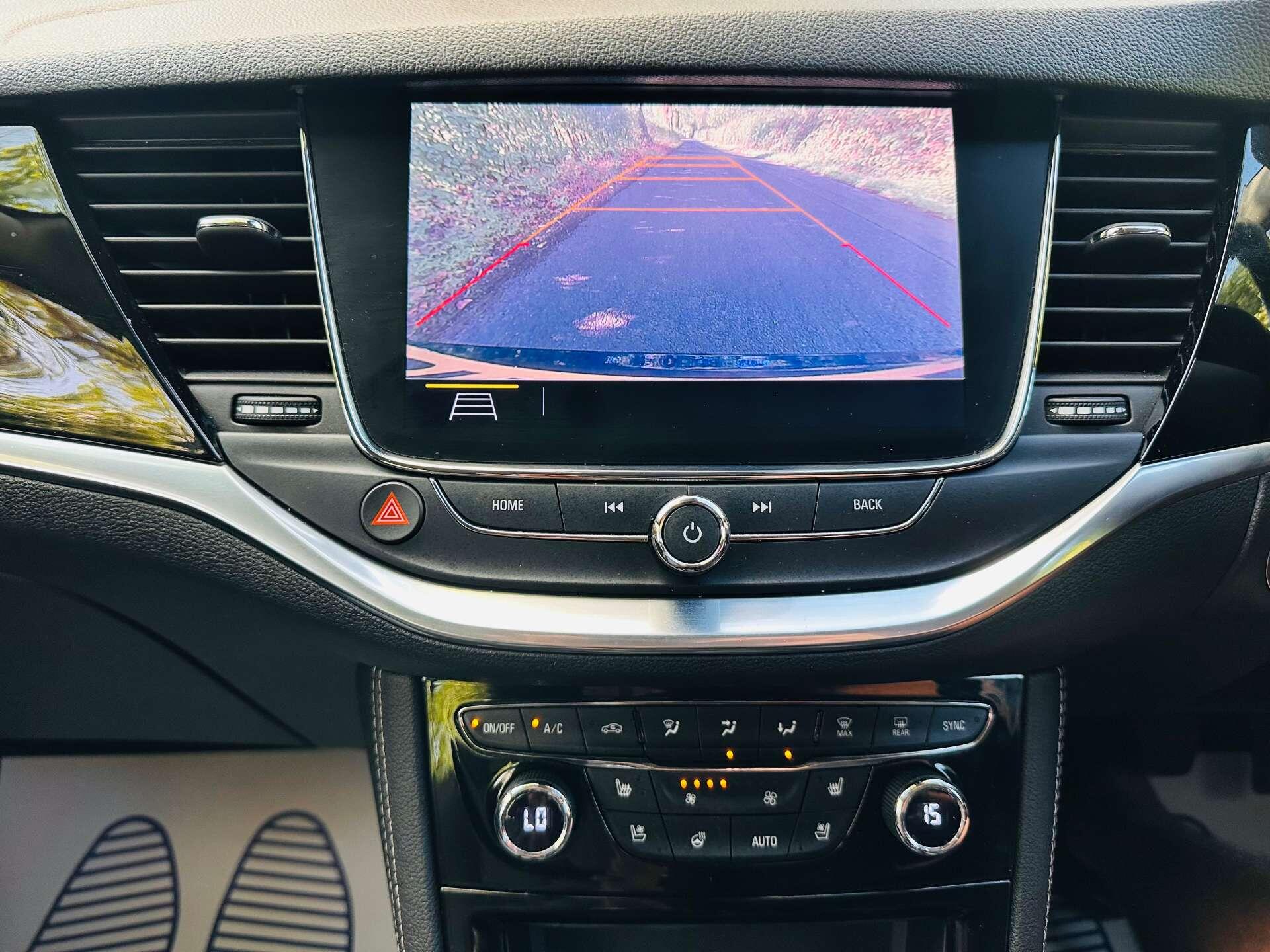 Vauxhall Astra view 12