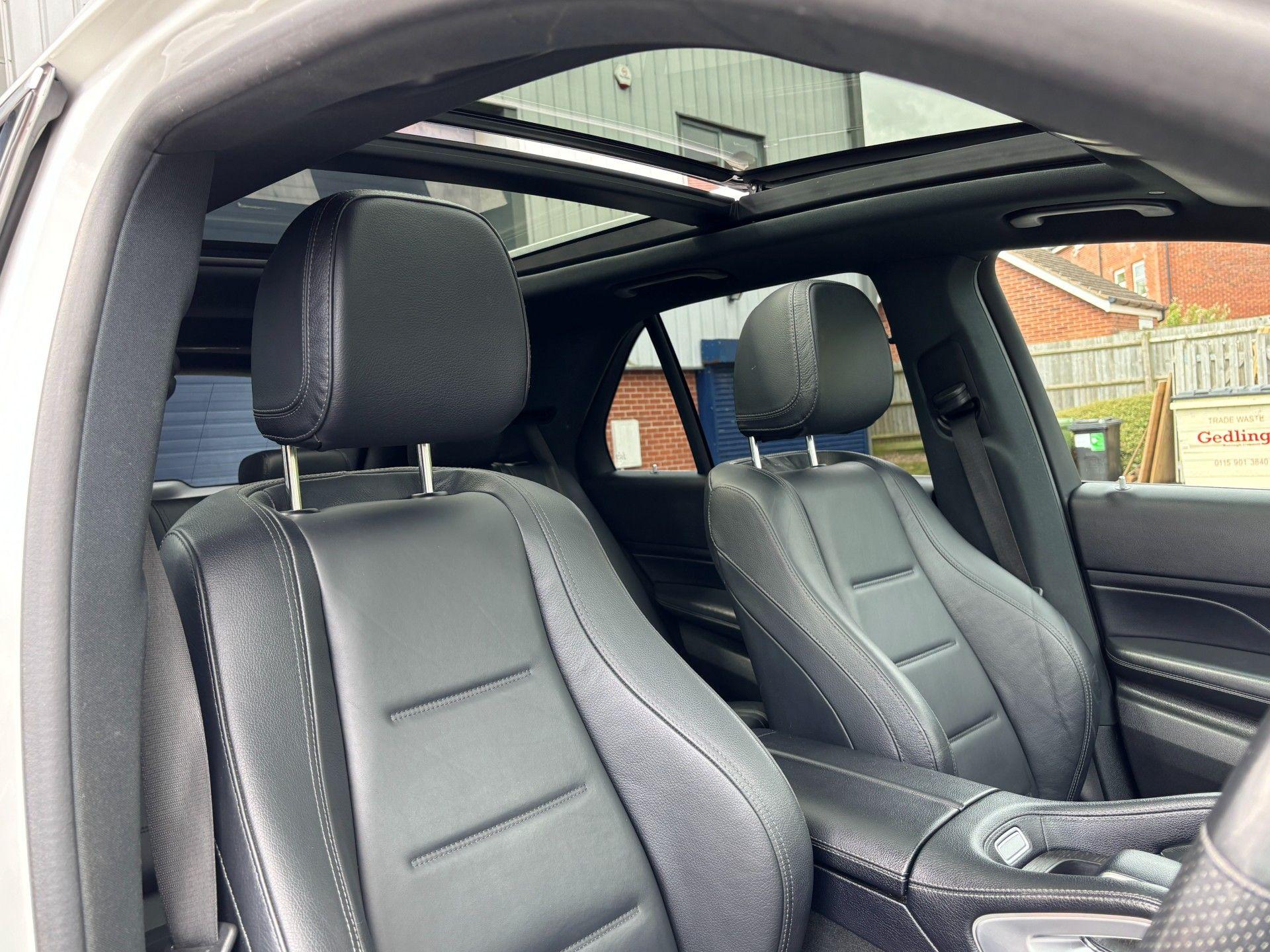 Mercedes-Benz Gle view 21