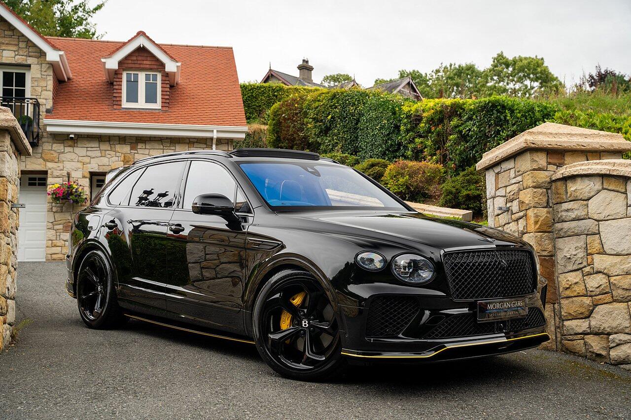 Bentley Bentayga view 120
