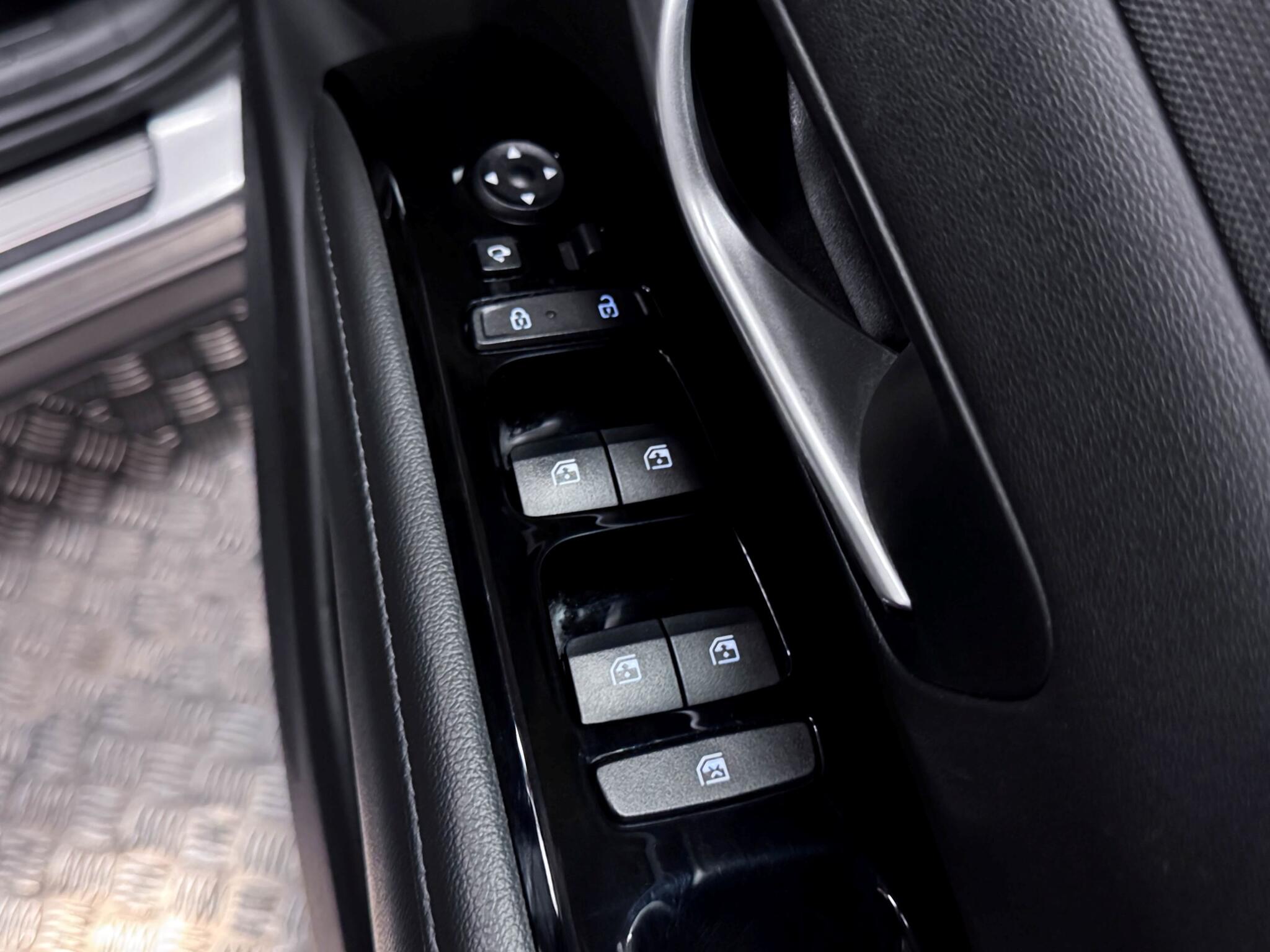 Hyundai Tucson view 22