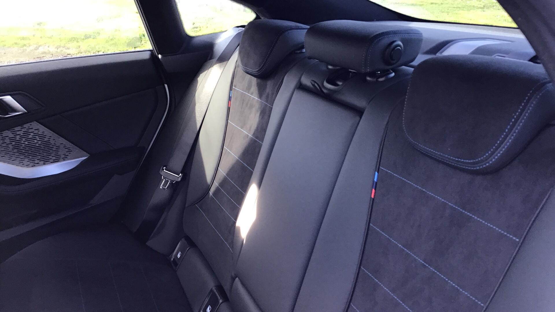 BMW 2 Series view 12