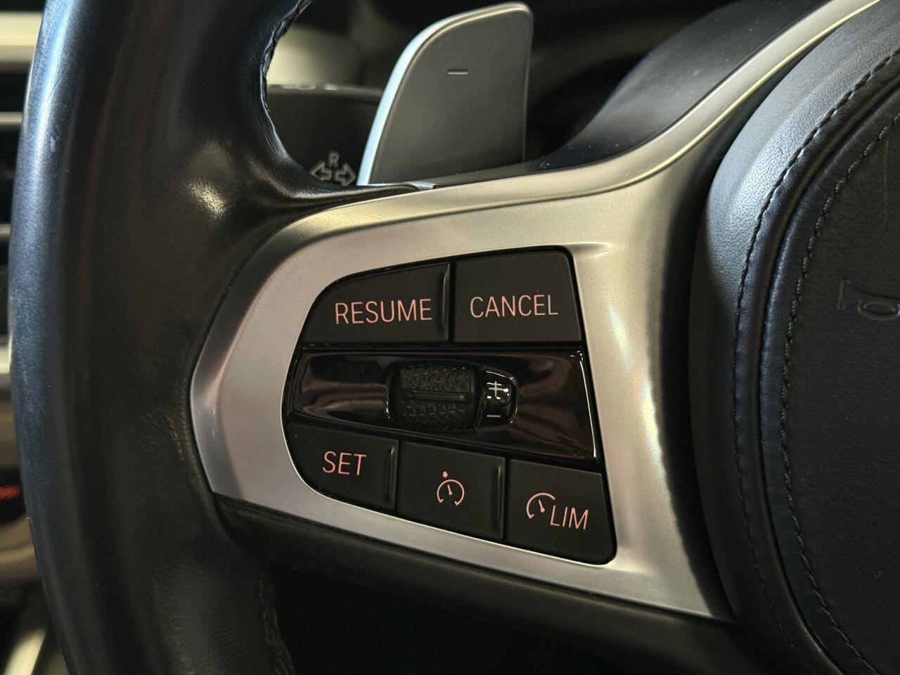 BMW 3 Series view 35
