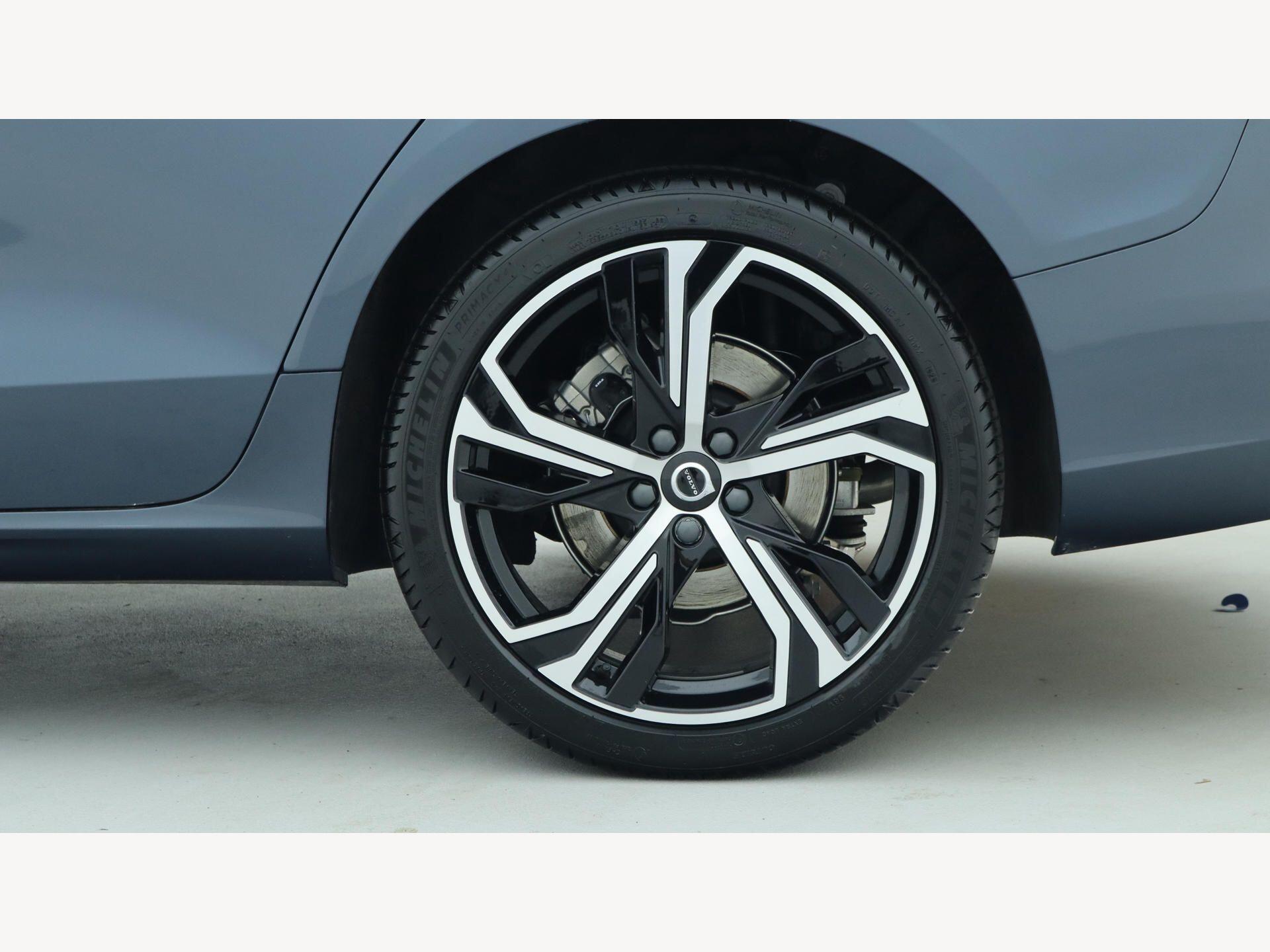 Volvo V60 view 12