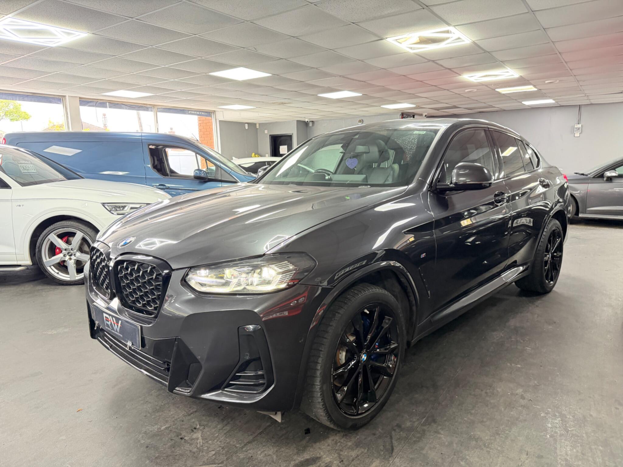 BMW X4 view 34