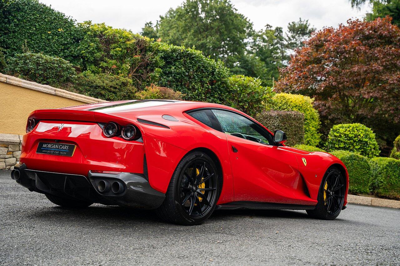 Ferrari 812 view 103