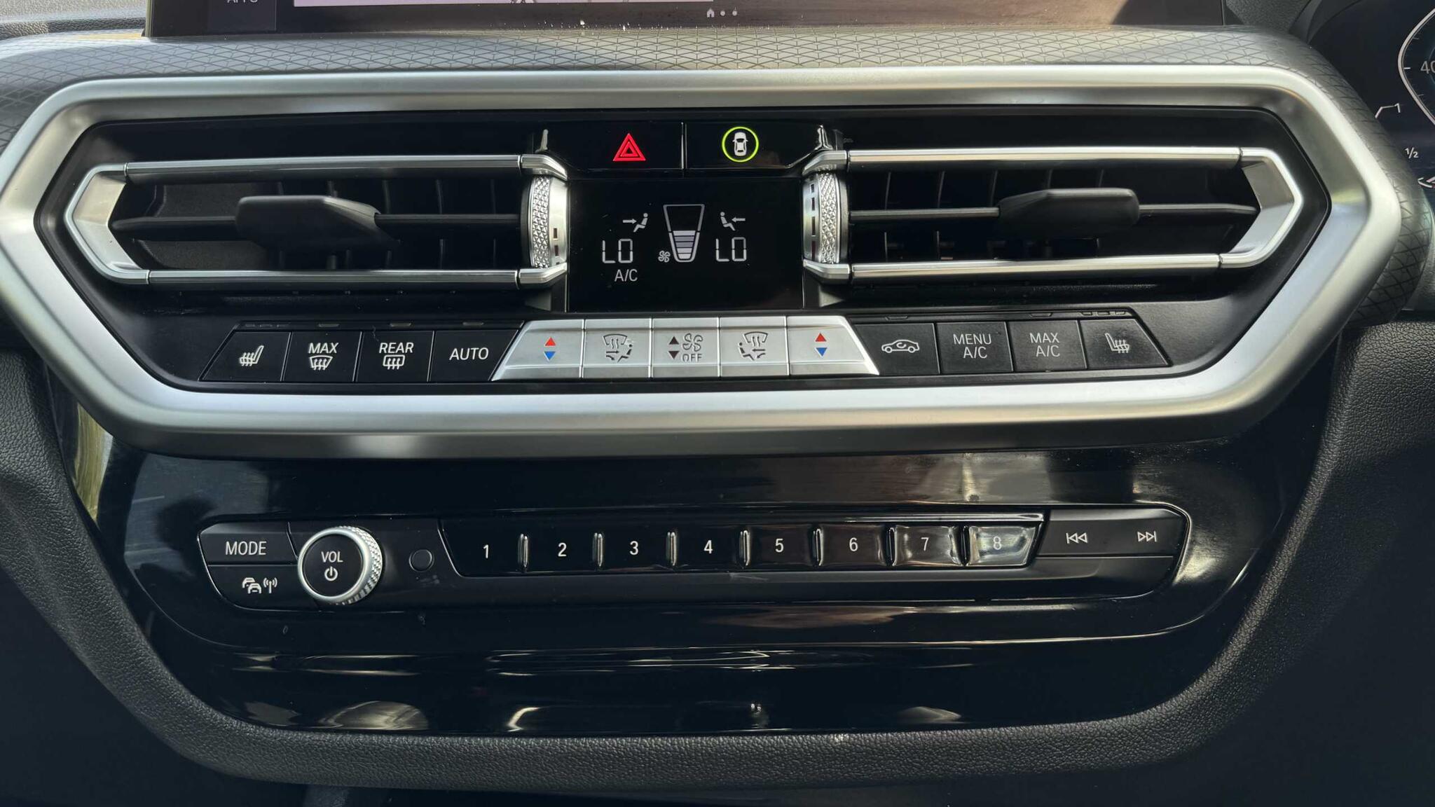 BMW X3 view 18