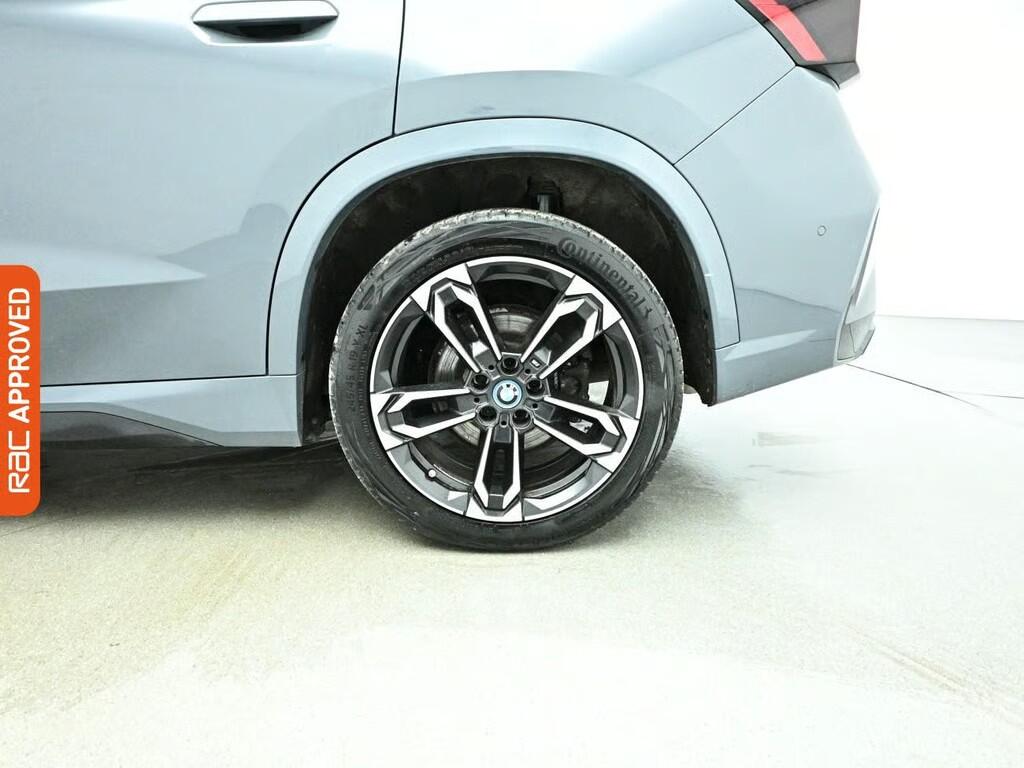 BMW X1 view 35