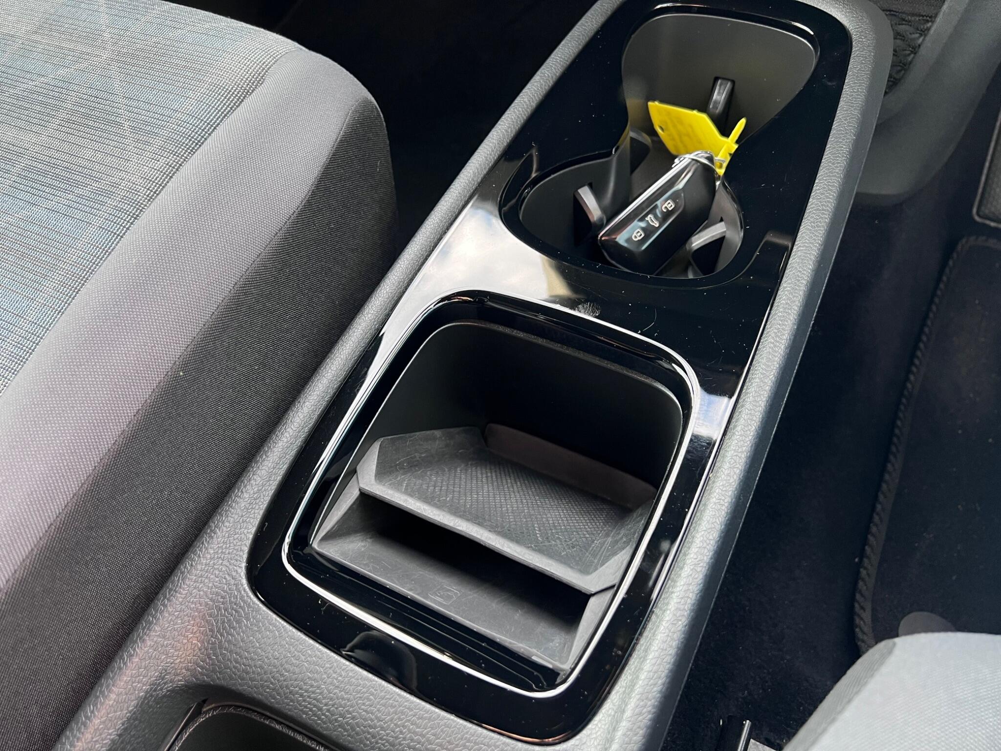 Volkswagen Id.3 view 28