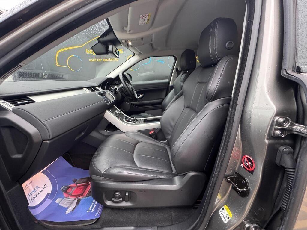 Land Rover Range Rover Evoque view 17