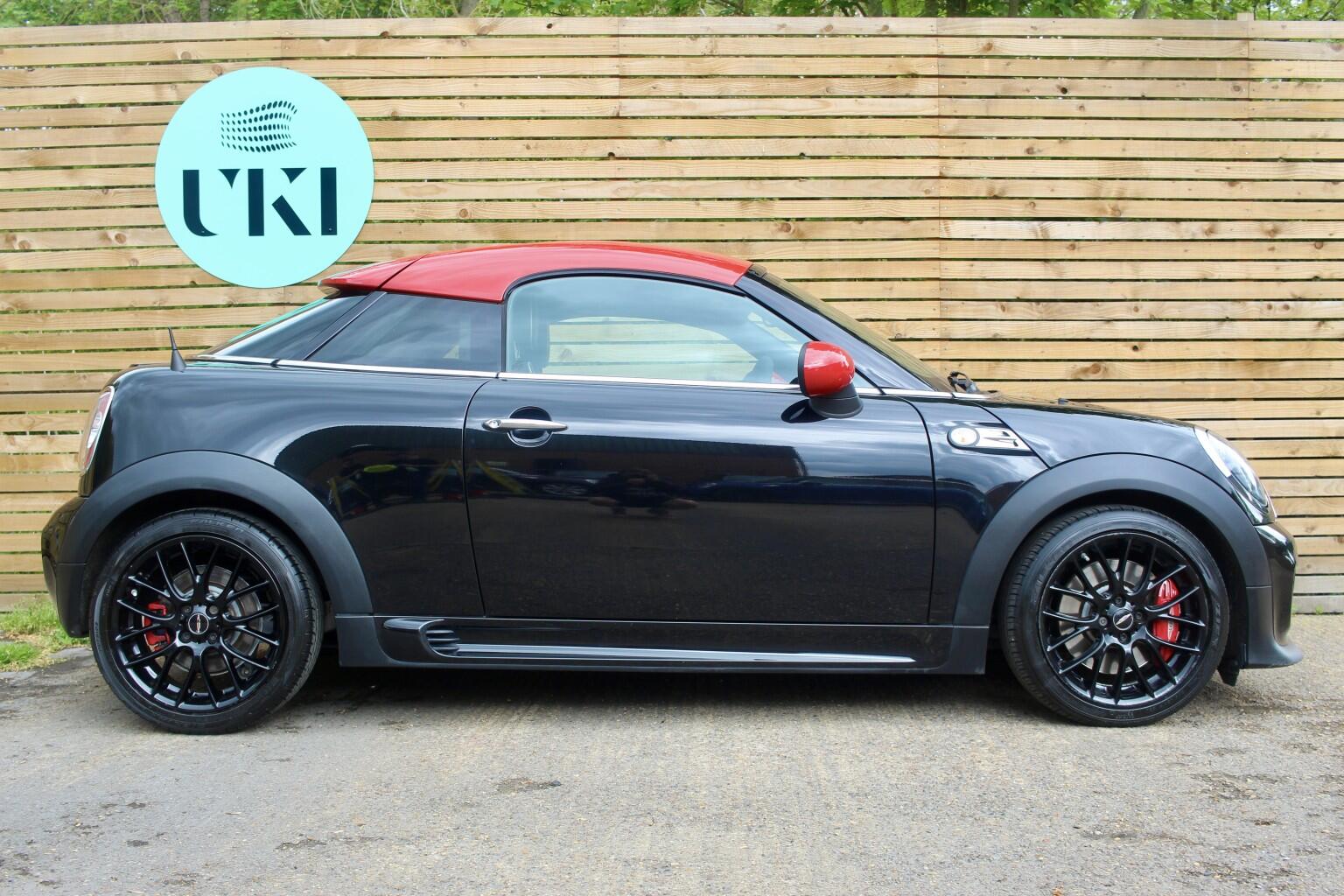 MINI Coupe view 5