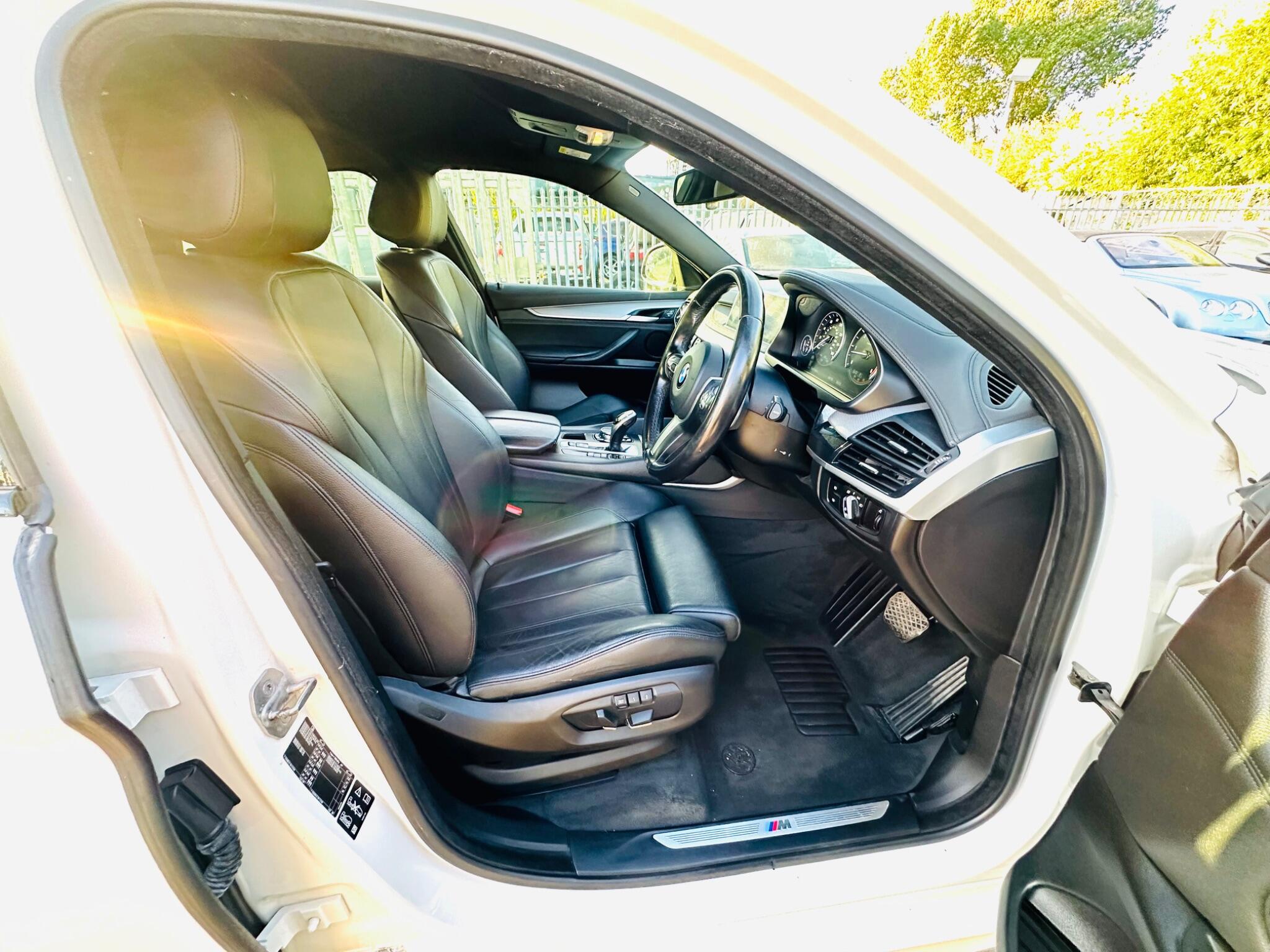 BMW X6 view 14