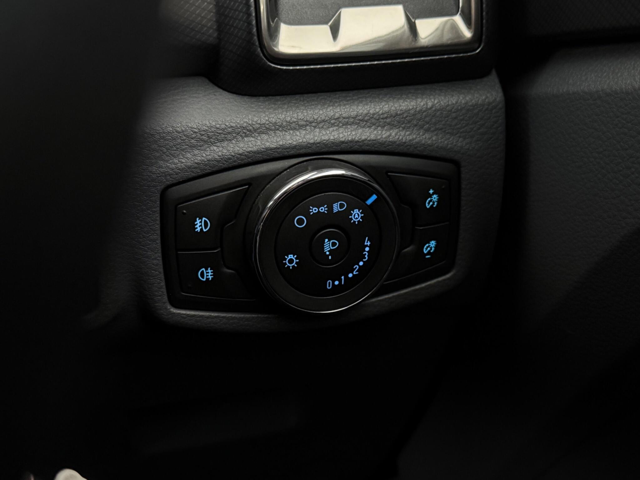 Ford Ranger view 16