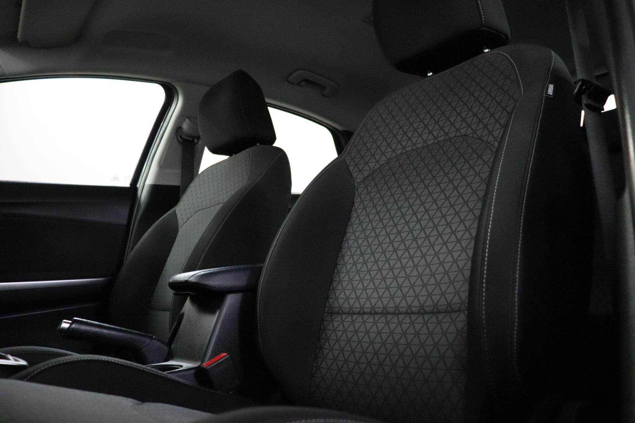 Kia XCeed view 35