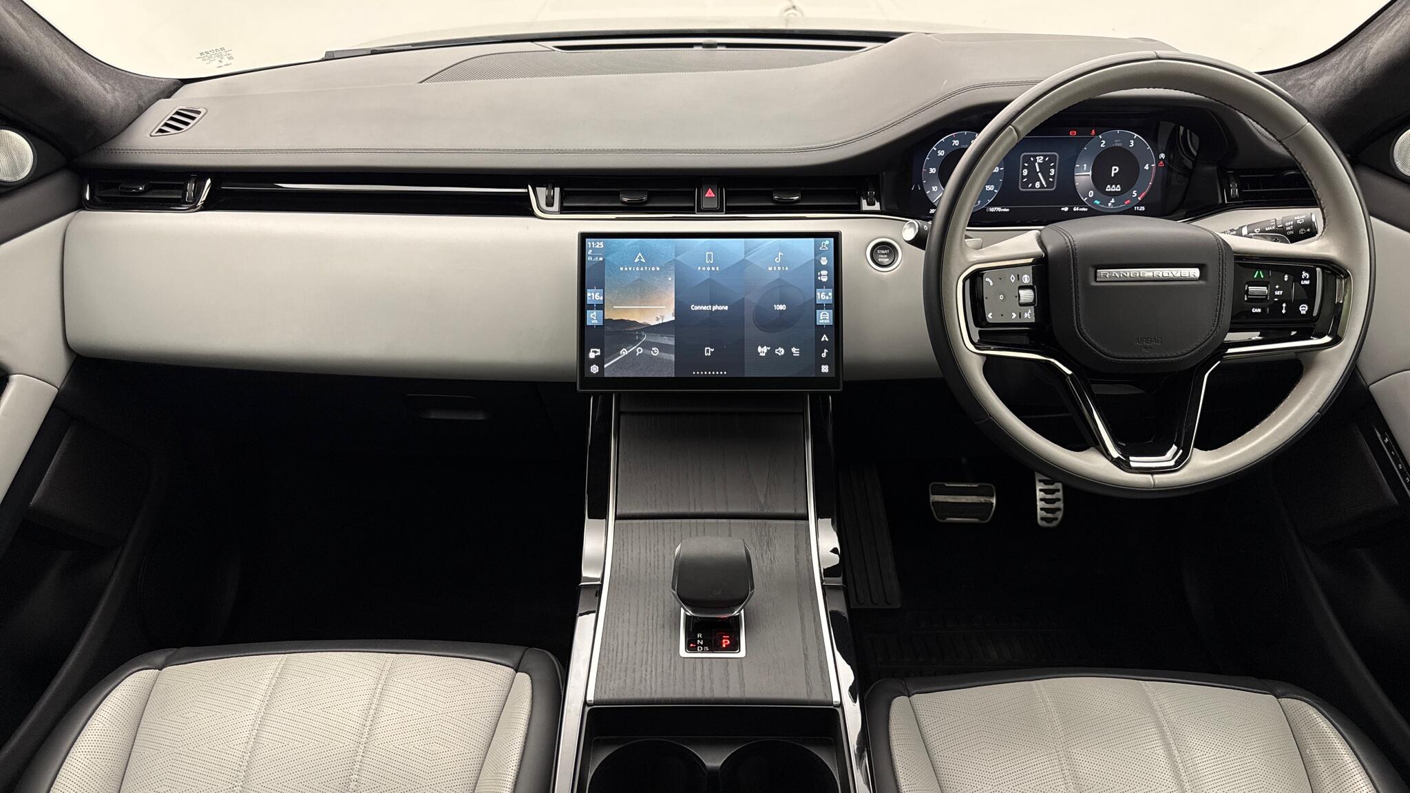 Land Rover Range Rover Evoque view 9