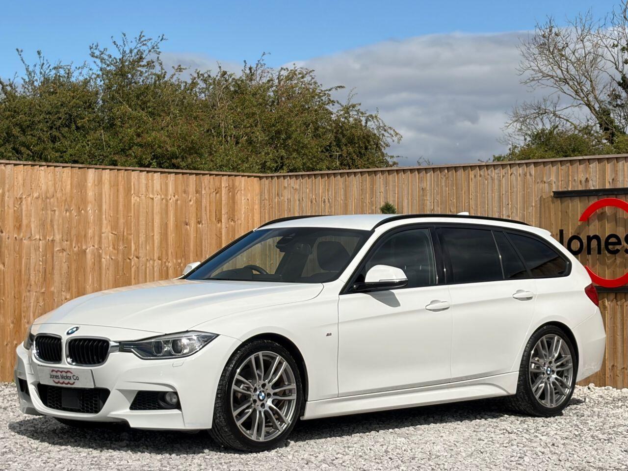 BMW 3 Series view 4