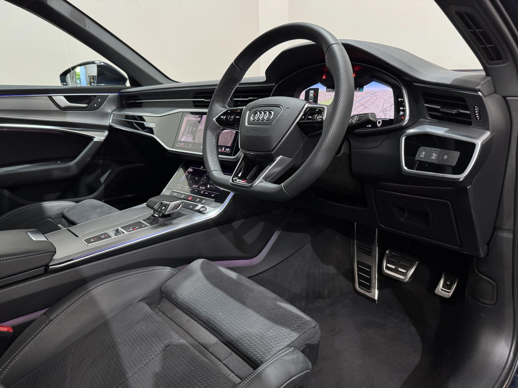 Audi A6 Saloon view 16