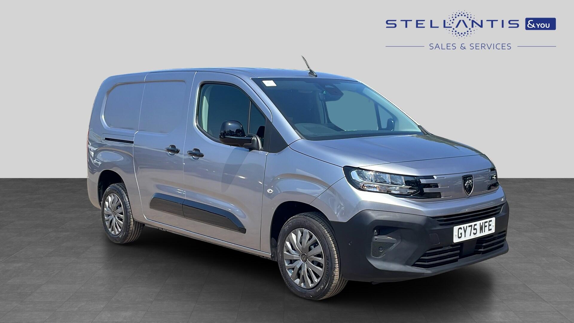 2025 Peugeot Partner