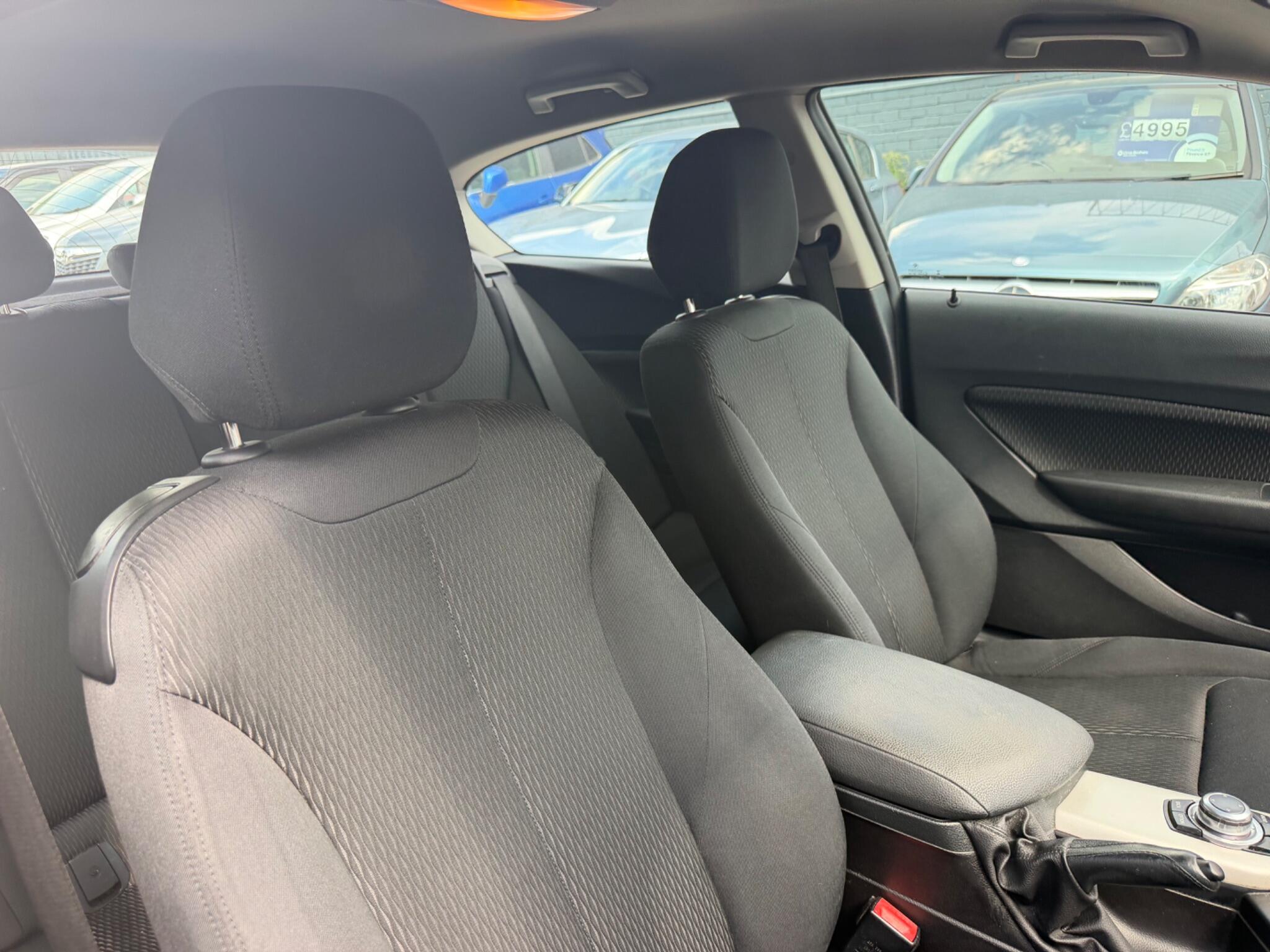 BMW 1 Series view 12