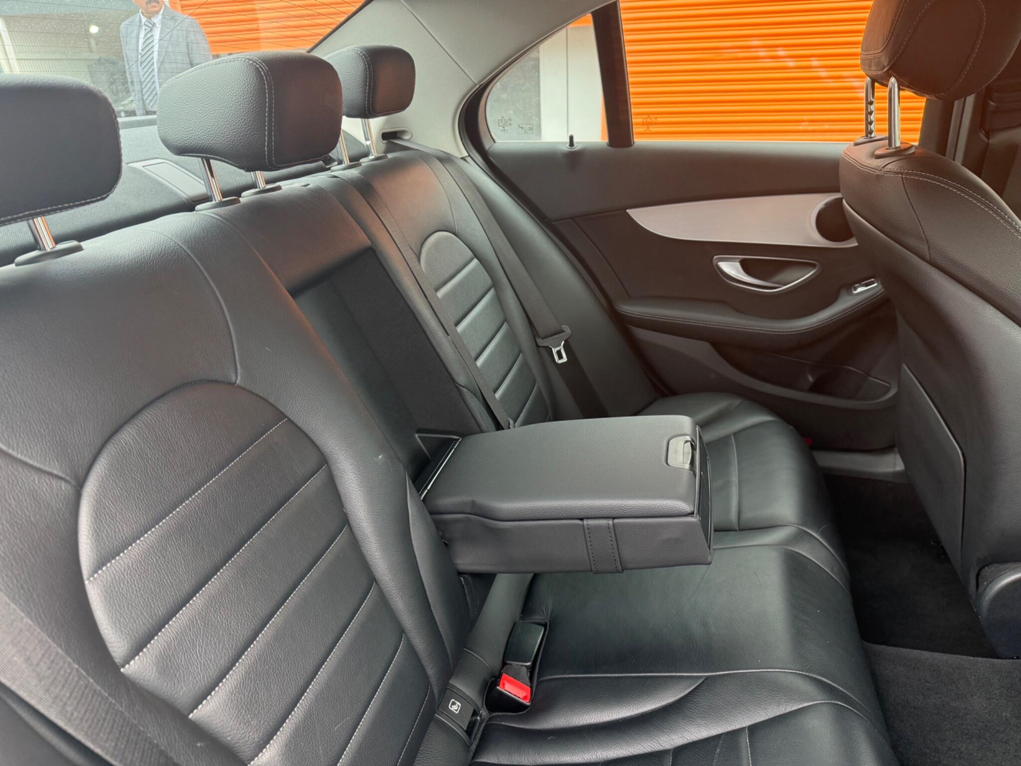 Mercedes-Benz C Class view 14