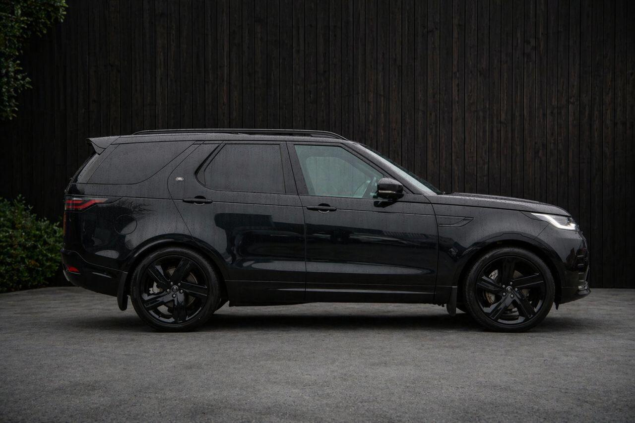 Land Rover Discovery view 5