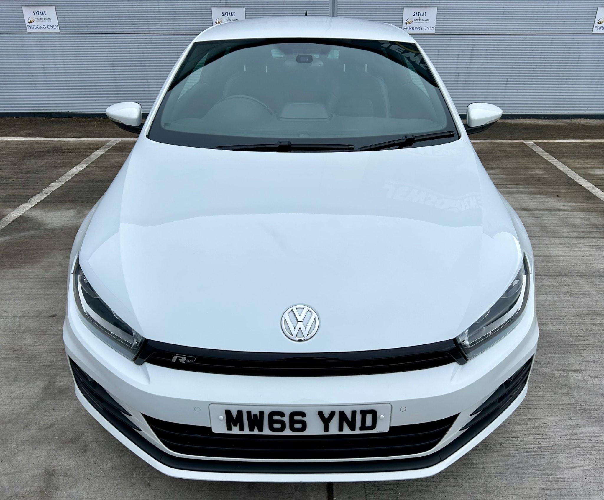 Volkswagen Scirocco view 2