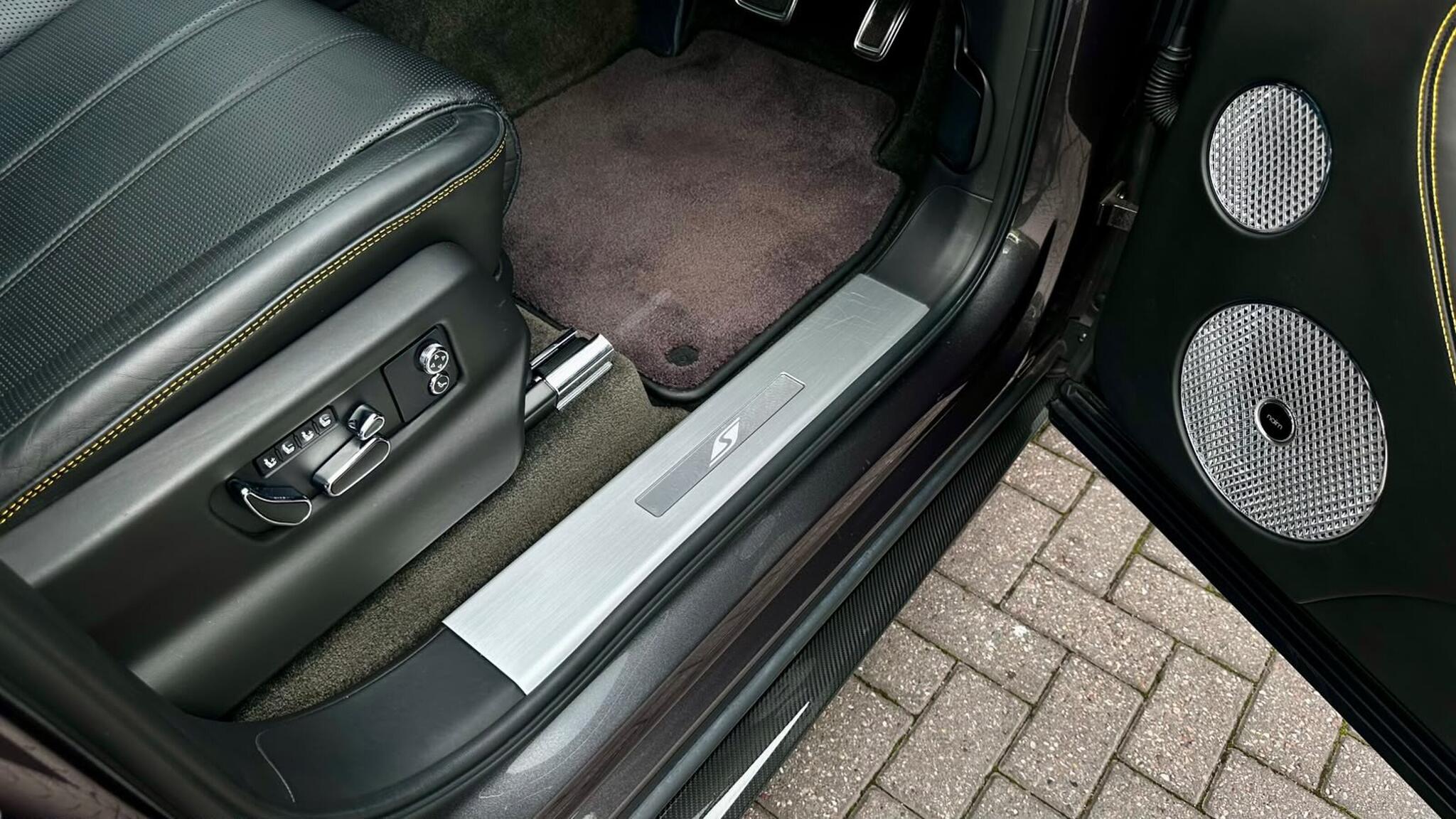 Bentley Bentayga view 62