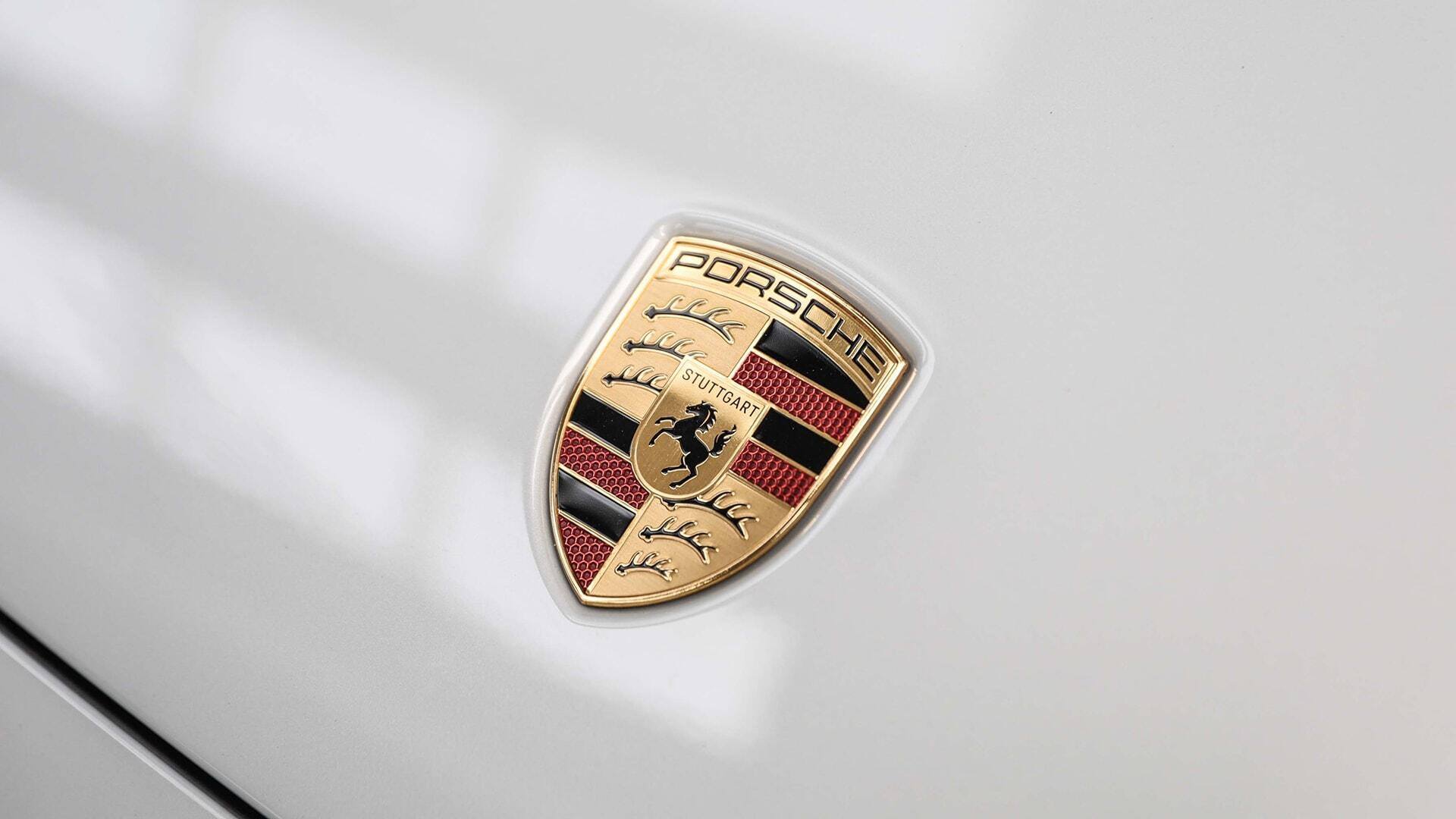 Porsche Macan view 28