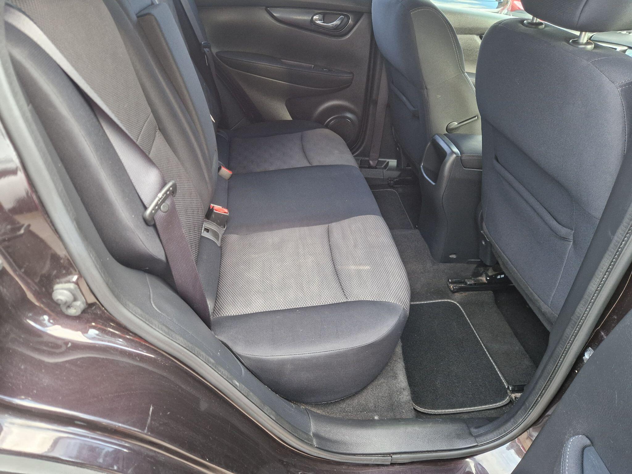 Nissan Qashqai view 24