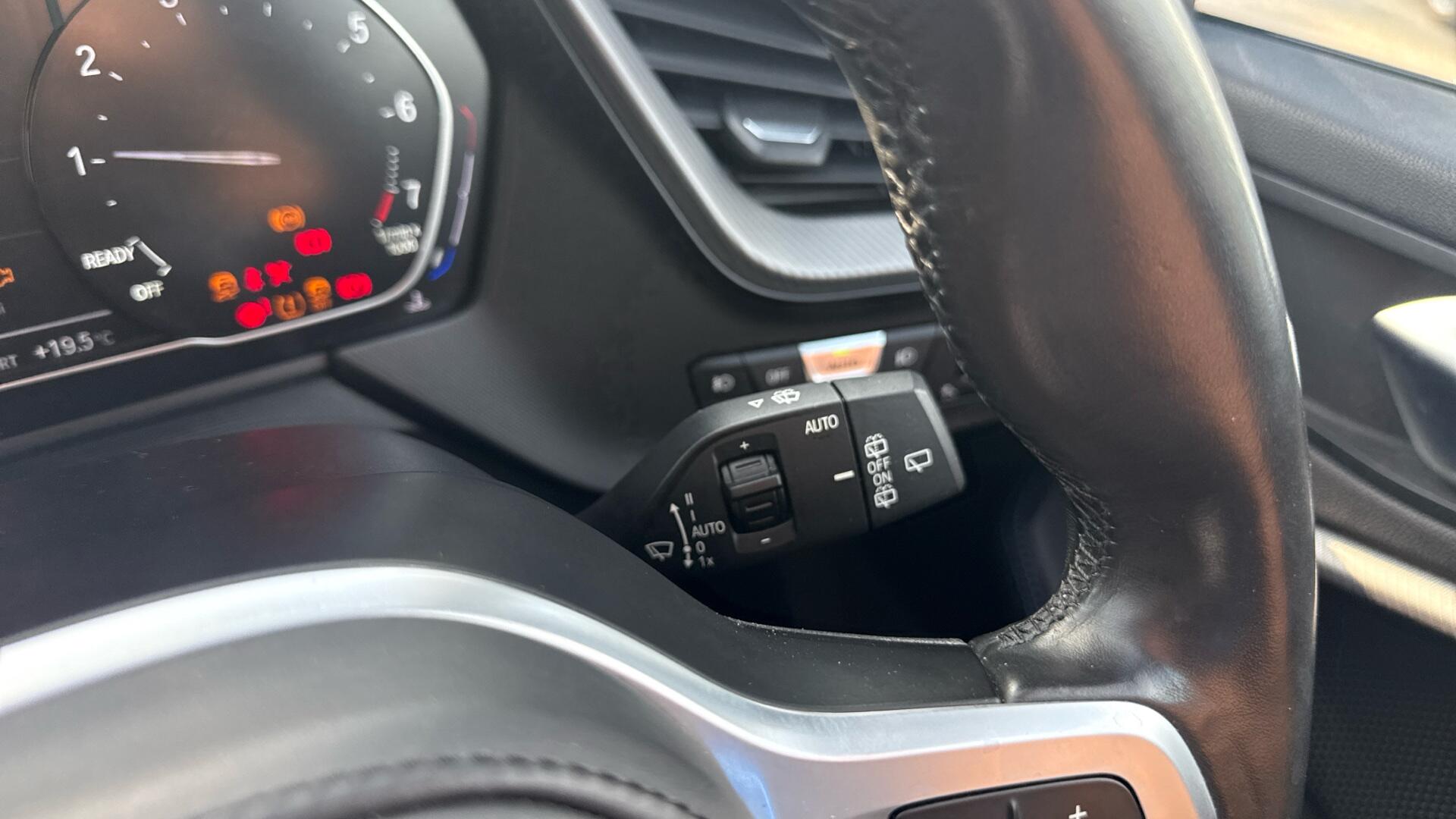 BMW 1 Series view 37