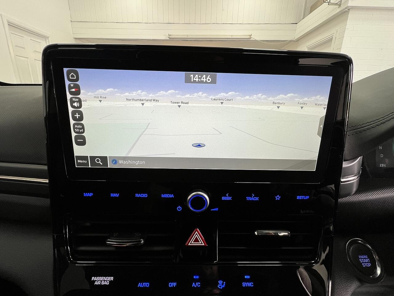 Hyundai Ioniq view 10