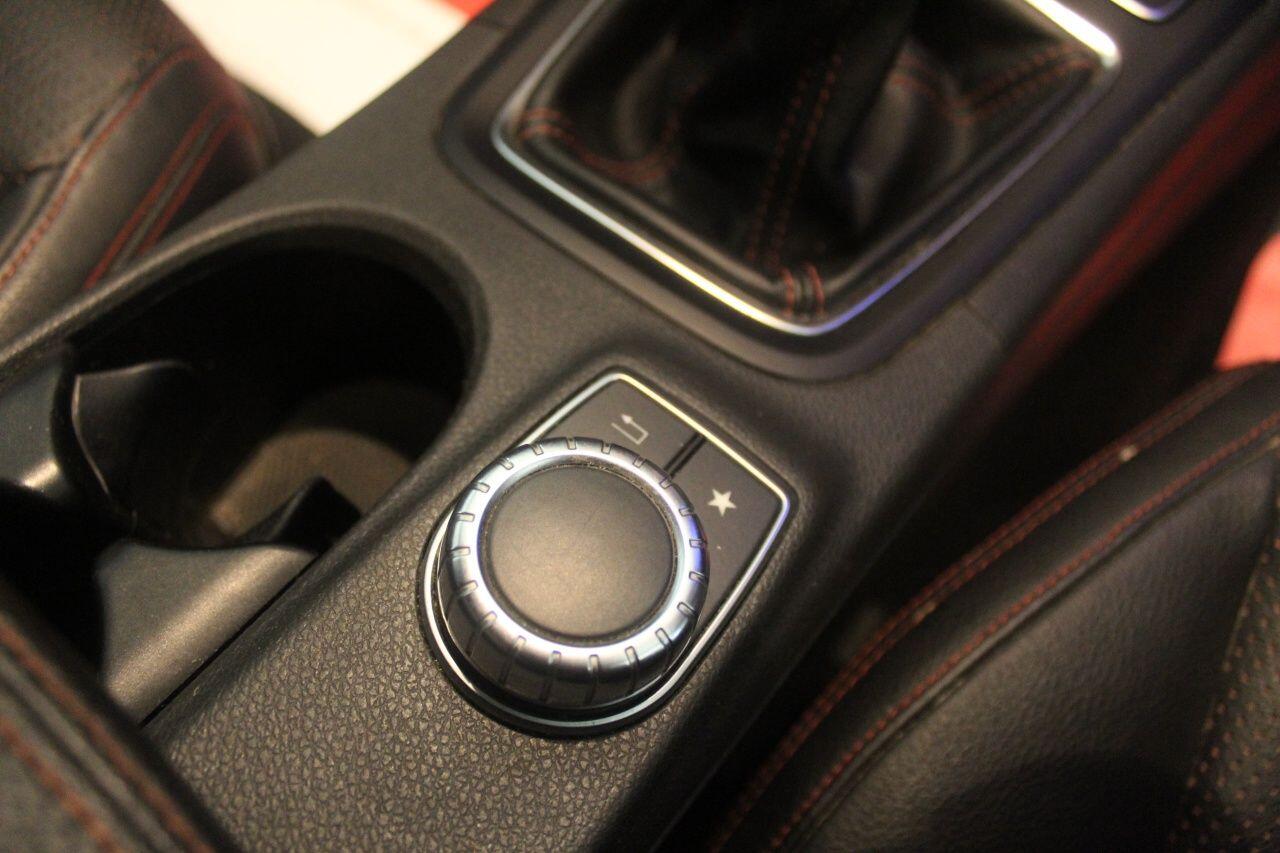 Mercedes-Benz B-Class view 41