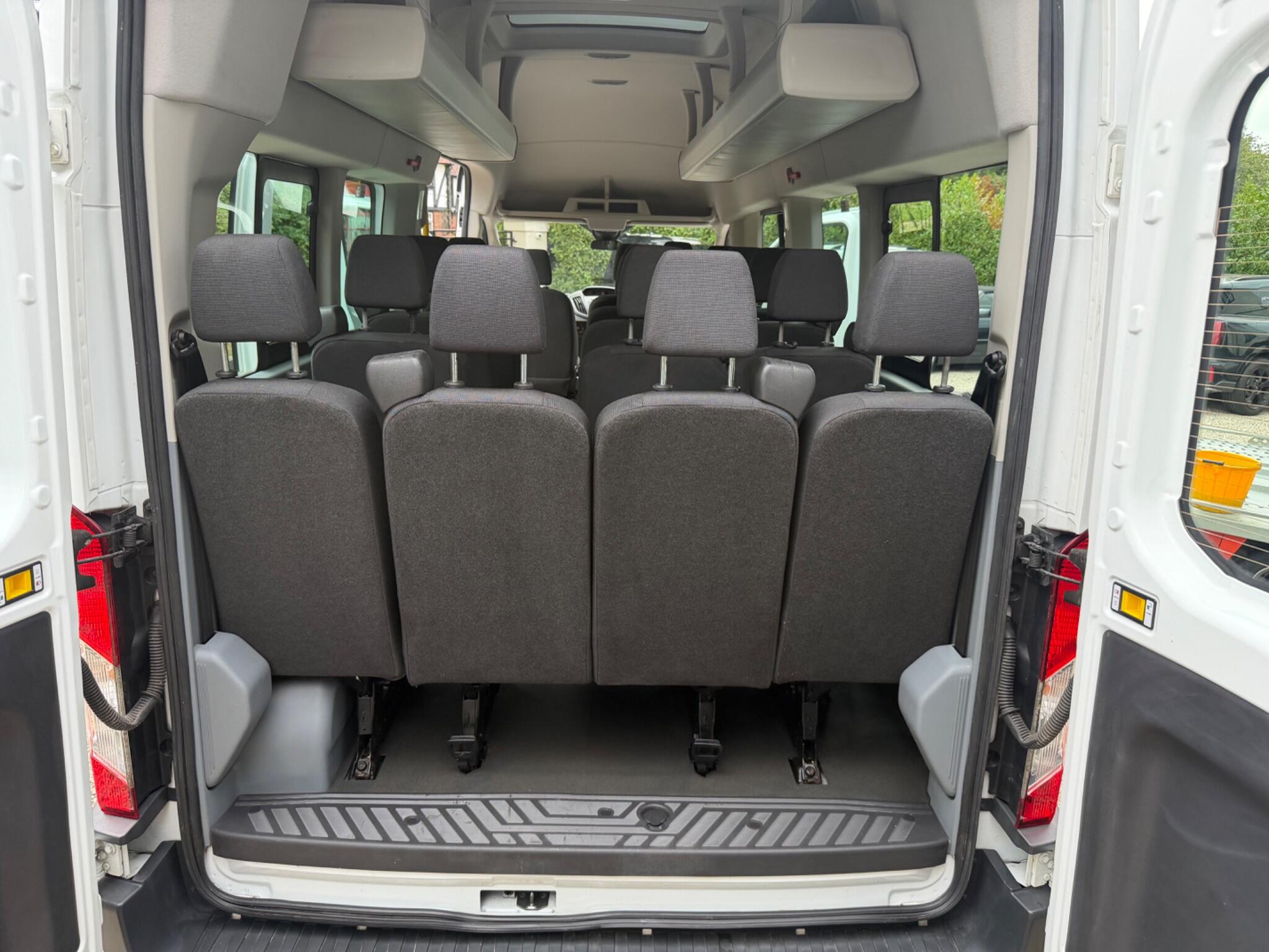 Ford Transit view 29