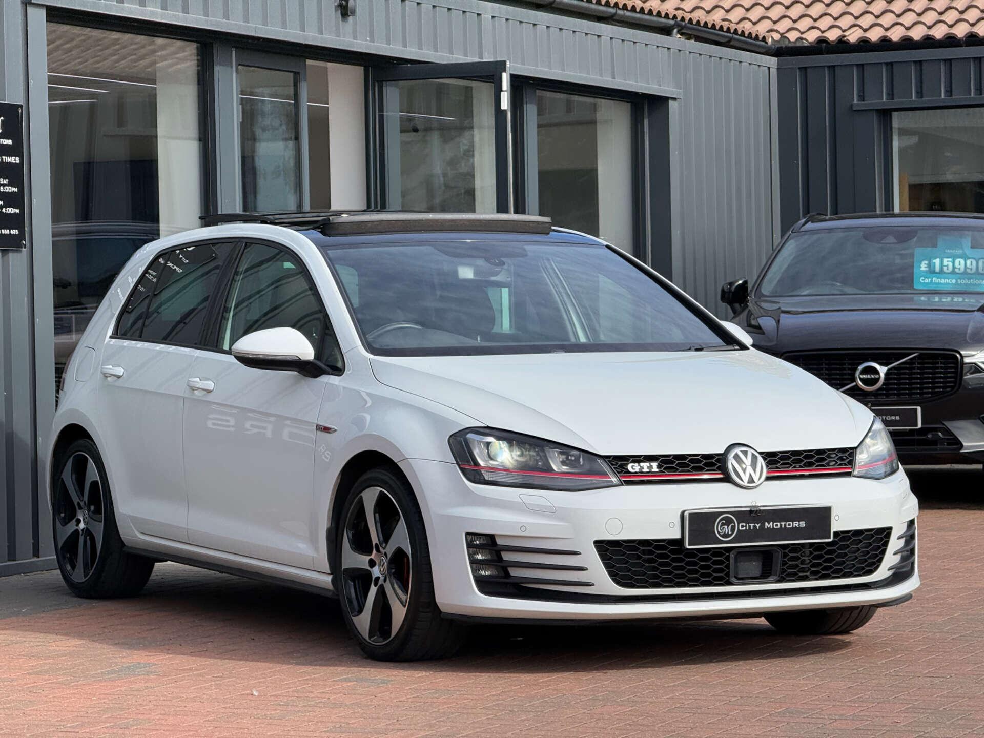 Volkswagen Golf view 15