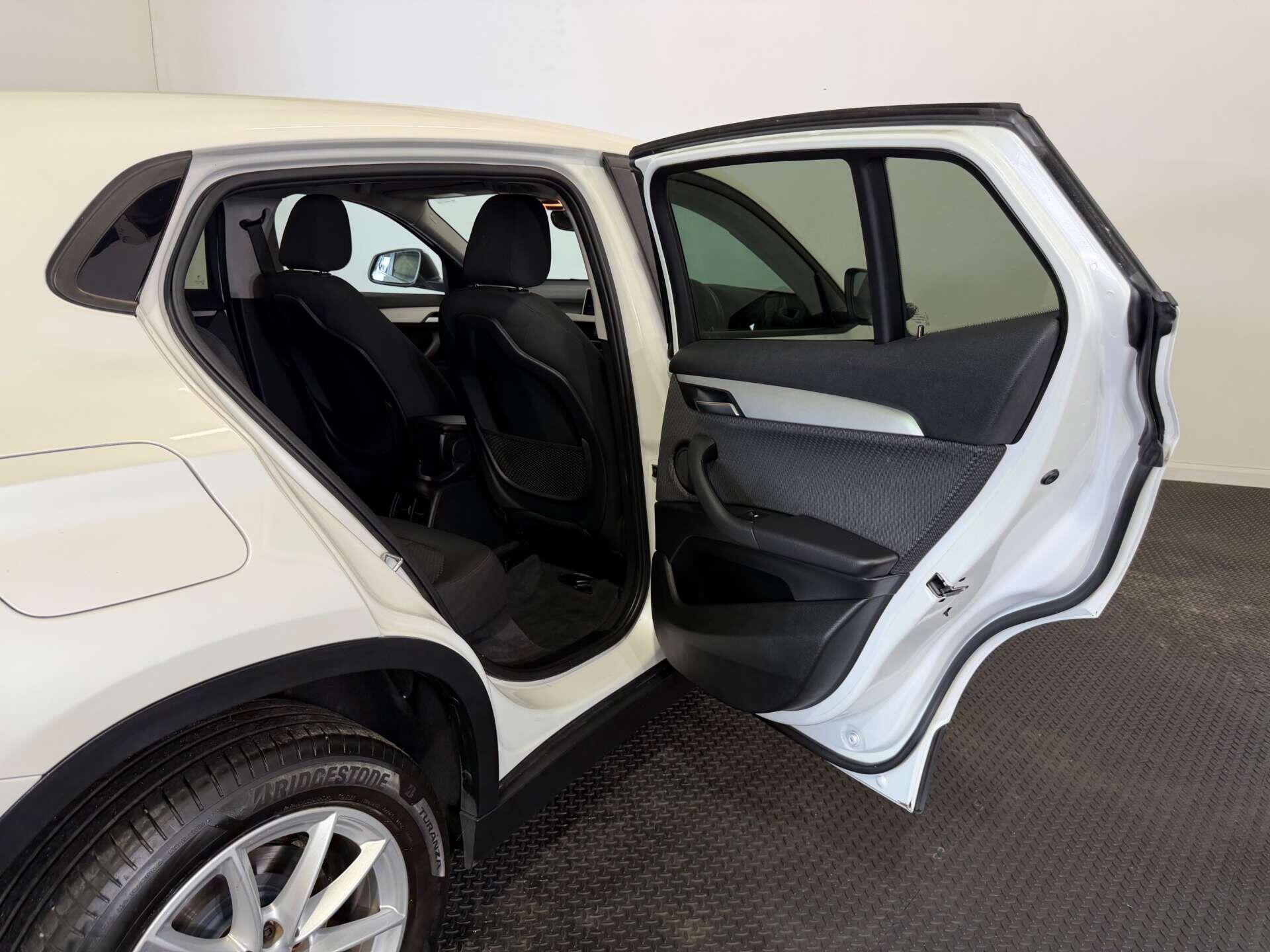 BMW X2 view 49