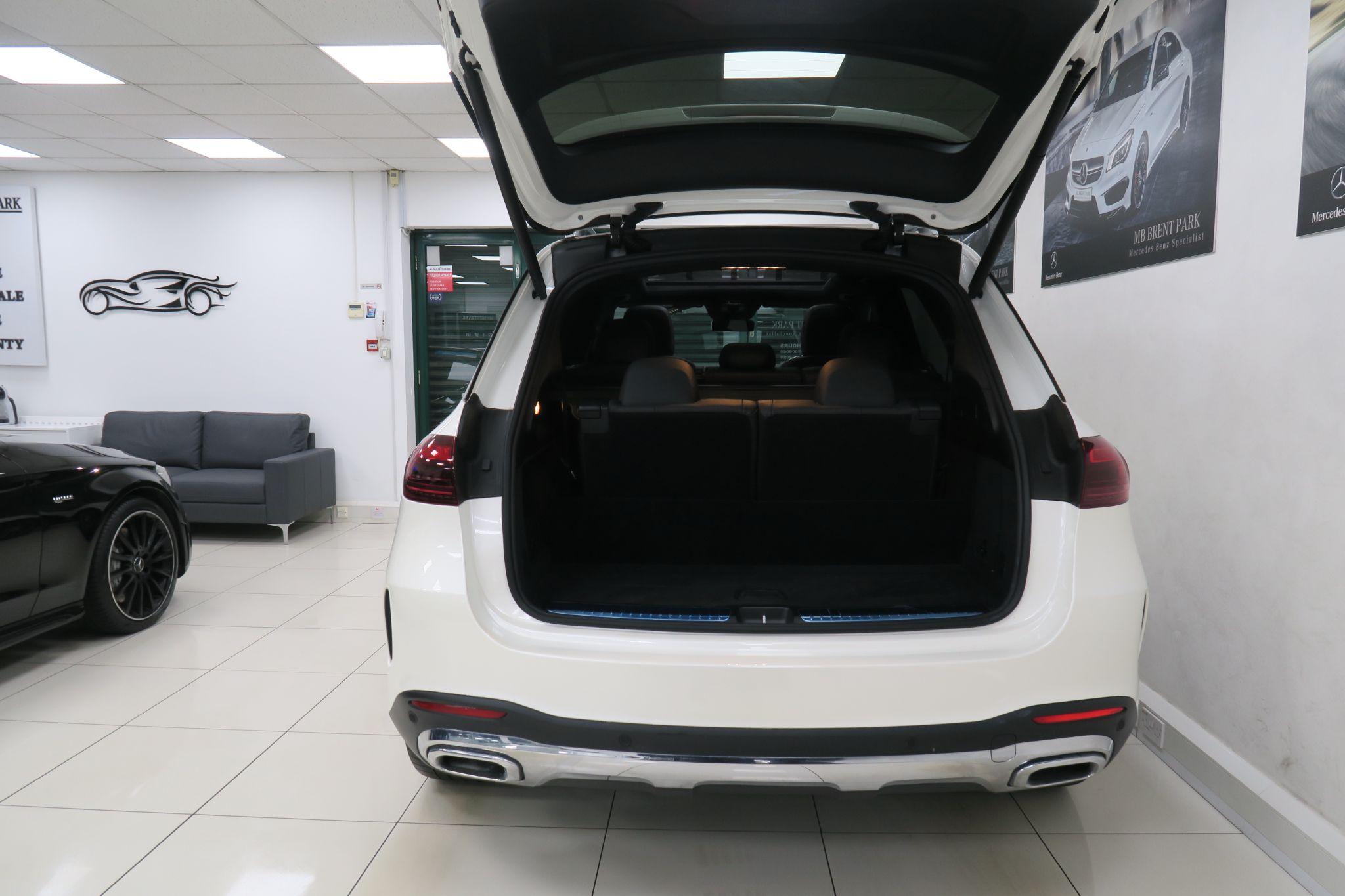 Mercedes-Benz Gle view 19
