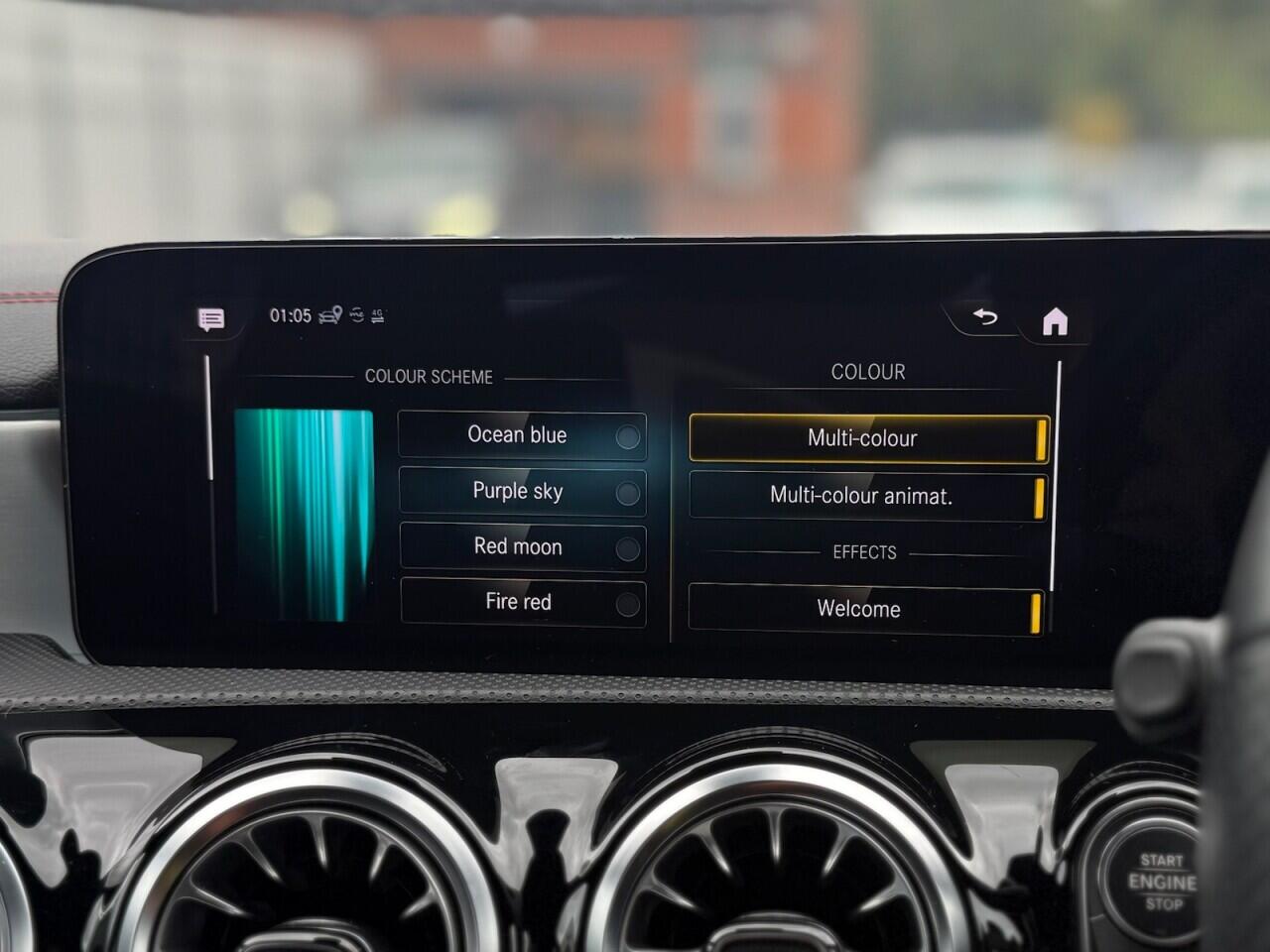 Mercedes-Benz Cla view 3