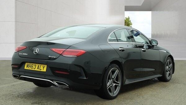 Mercedes-Benz CLS view 4
