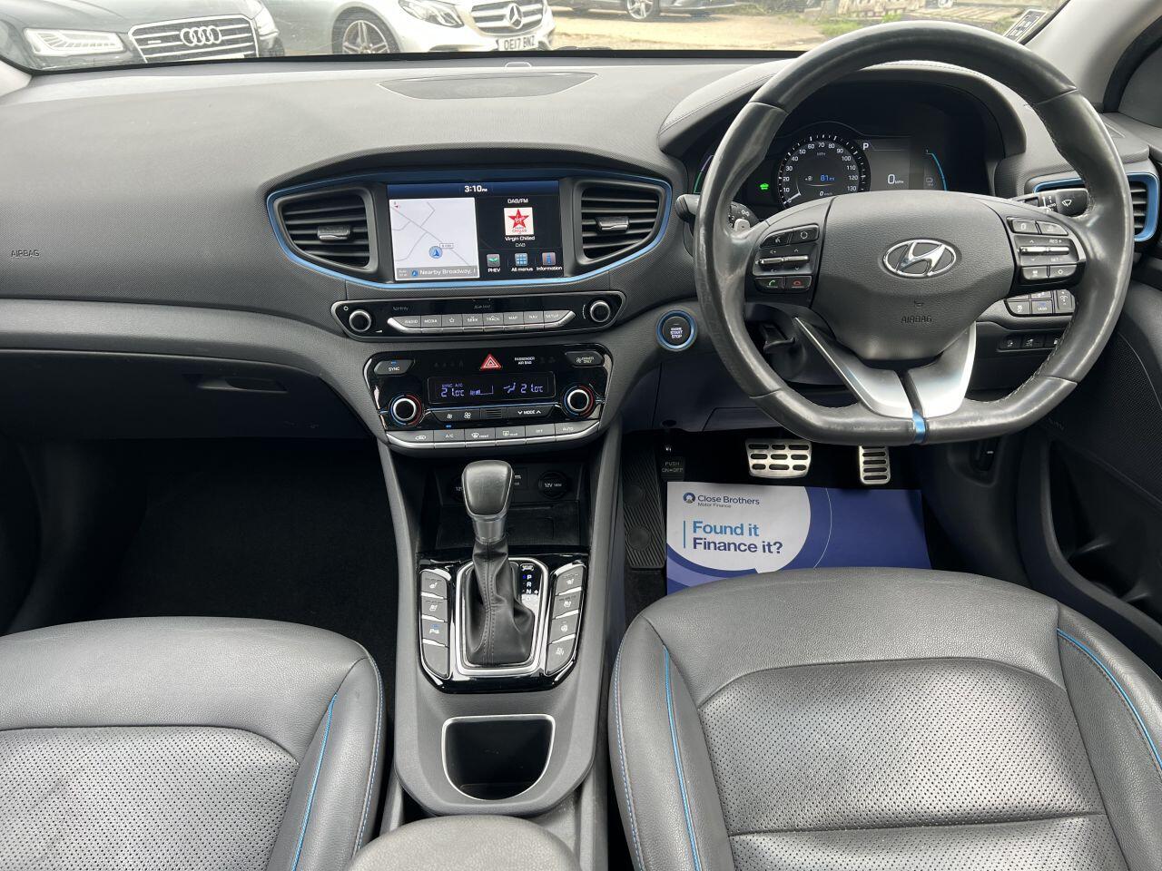 Hyundai Ioniq view 31