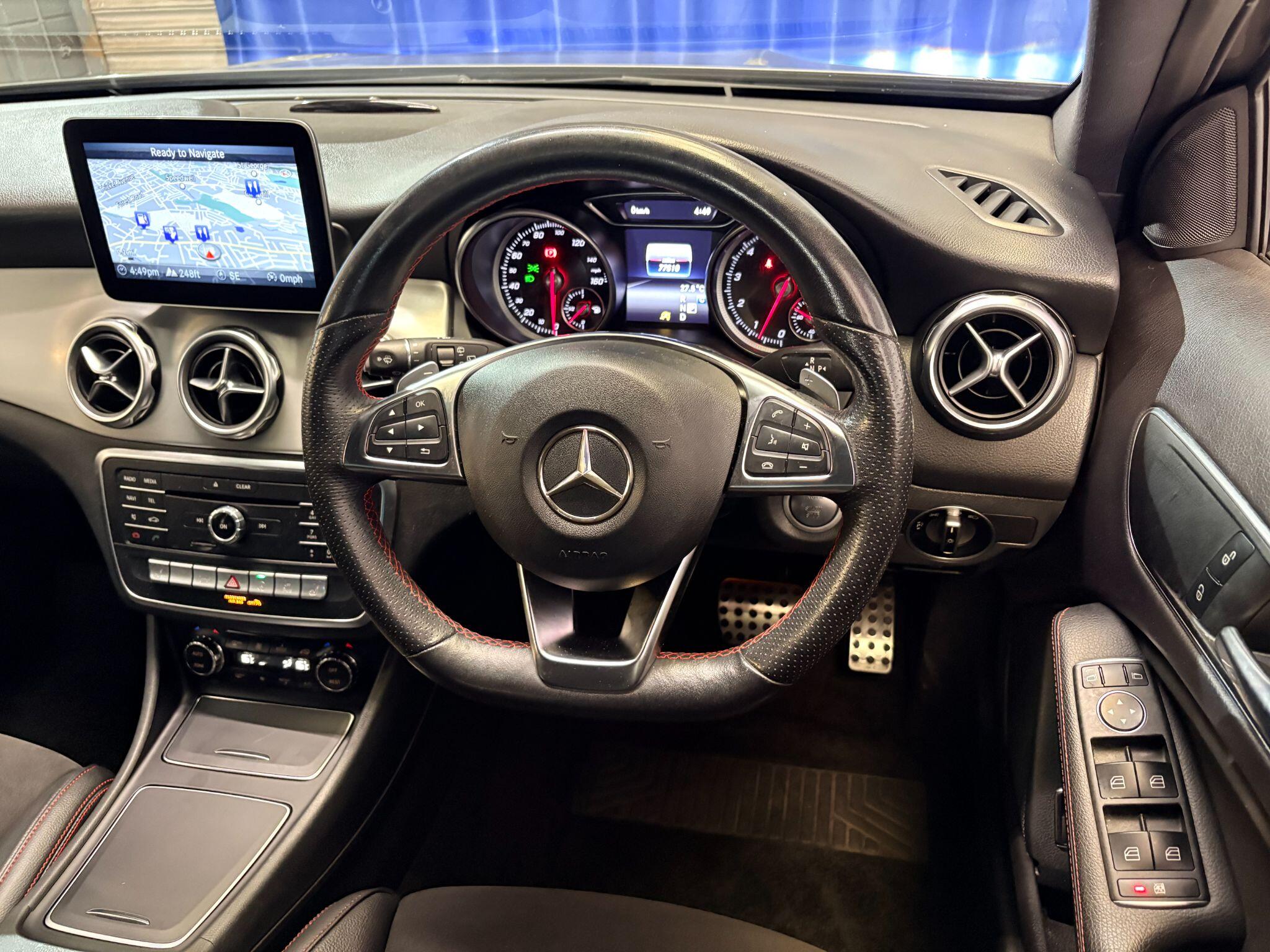 Mercedes-Benz Gla view 4