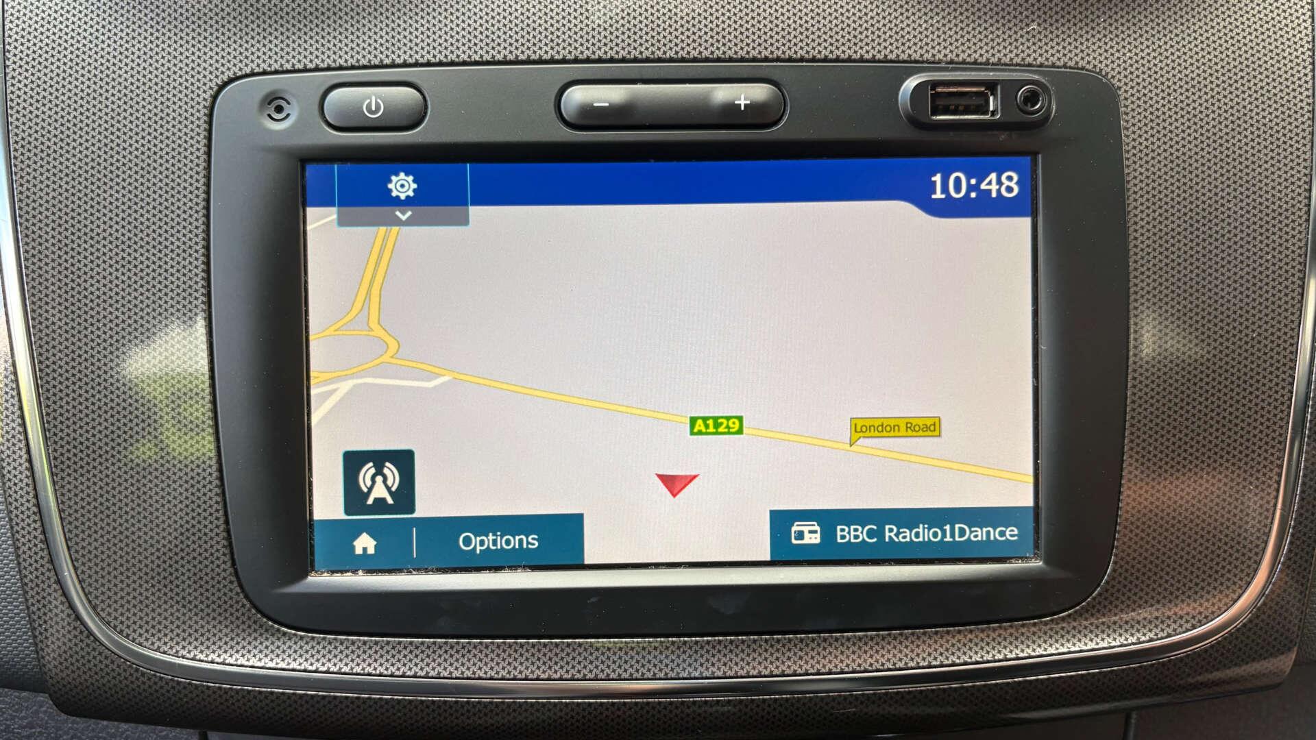Dacia Sandero view 25